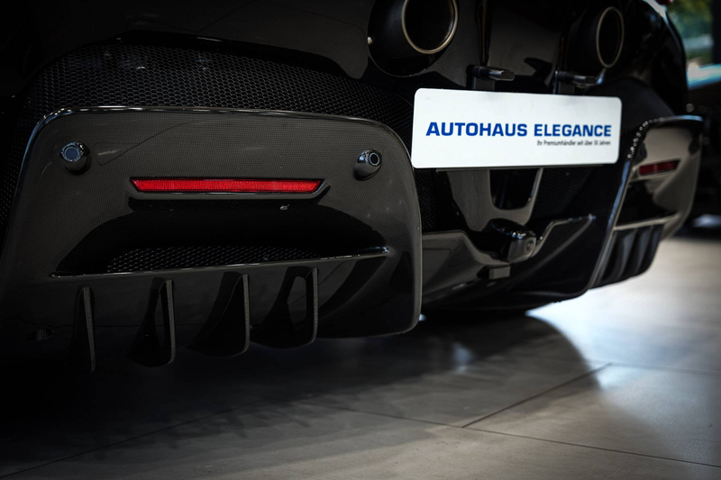 Ferrari SF90 Stradale *CARBON-LED*RACING-SEATS*FULL-CARBO — photo 9