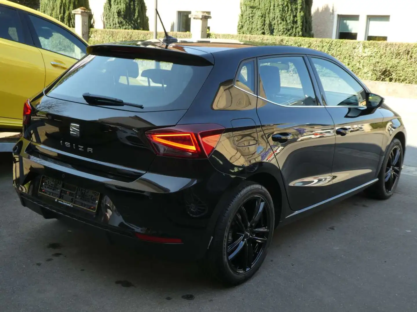 SEAT Ibiza TSi 110 DSG Sport Xcellence Noir - 2