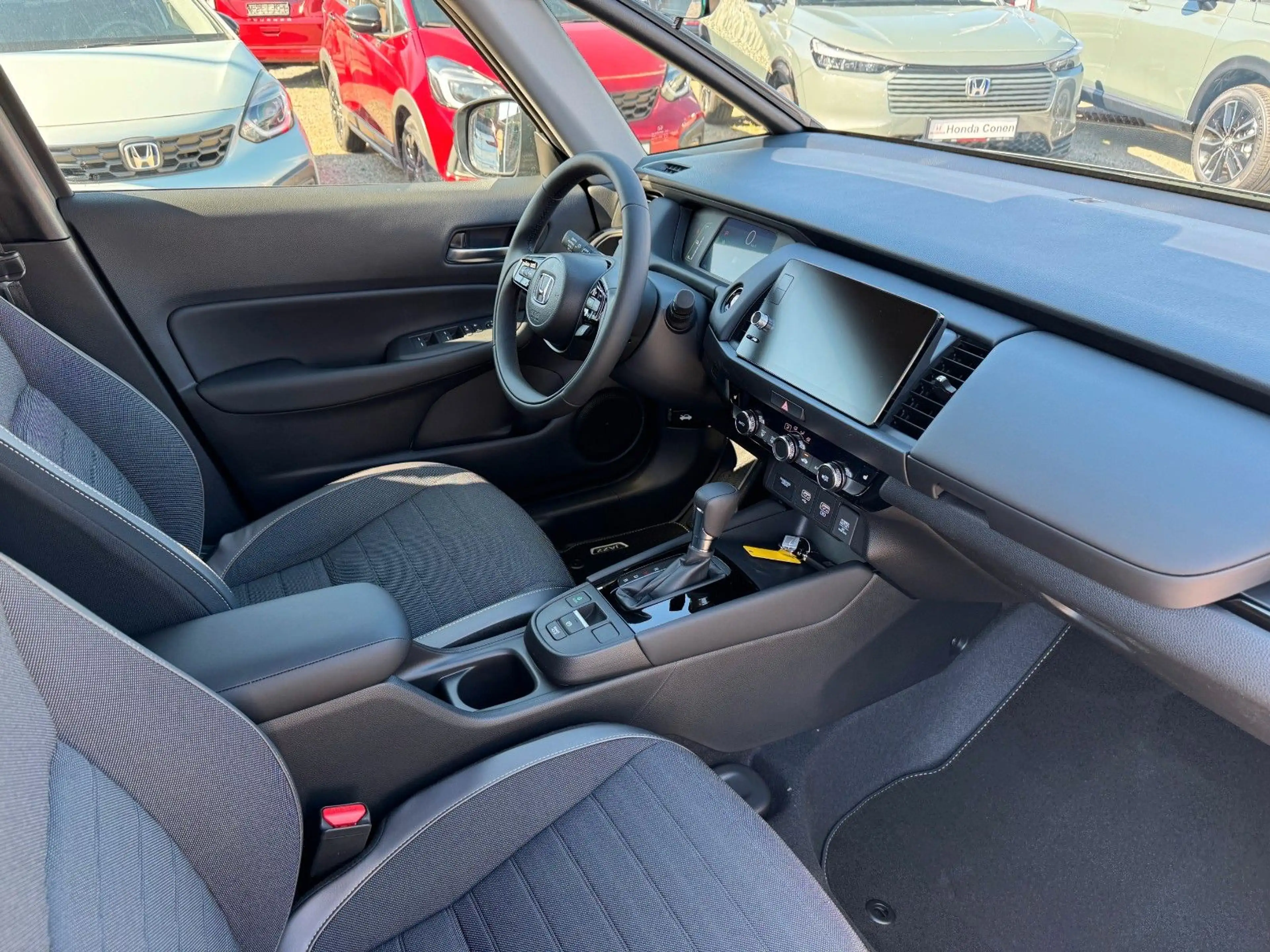 Honda Jazz Crosstar 1.5 i-MMD Hybrid Advance MY26 — photo 12