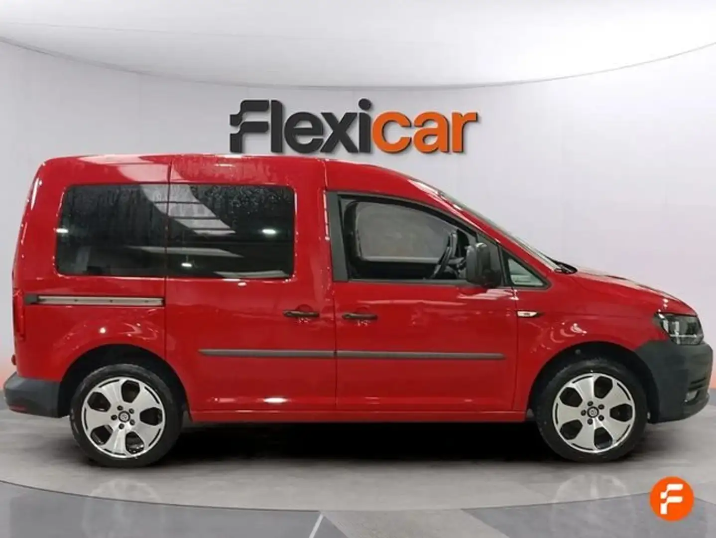 Volkswagen Caddy Beach 2.0 TDI 75kW (102CV) BMT Rojo - 2