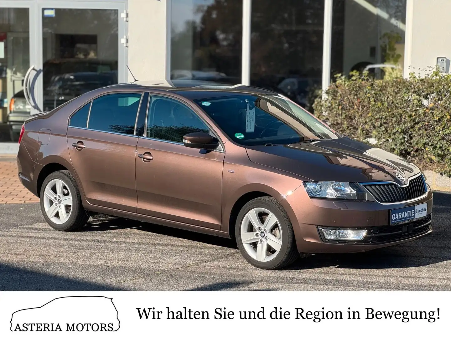 Skoda Rapid/Spaceback 1.4 TSI DSG Drive *Scheckheftgepf. , GARANTIE* Braun - 1