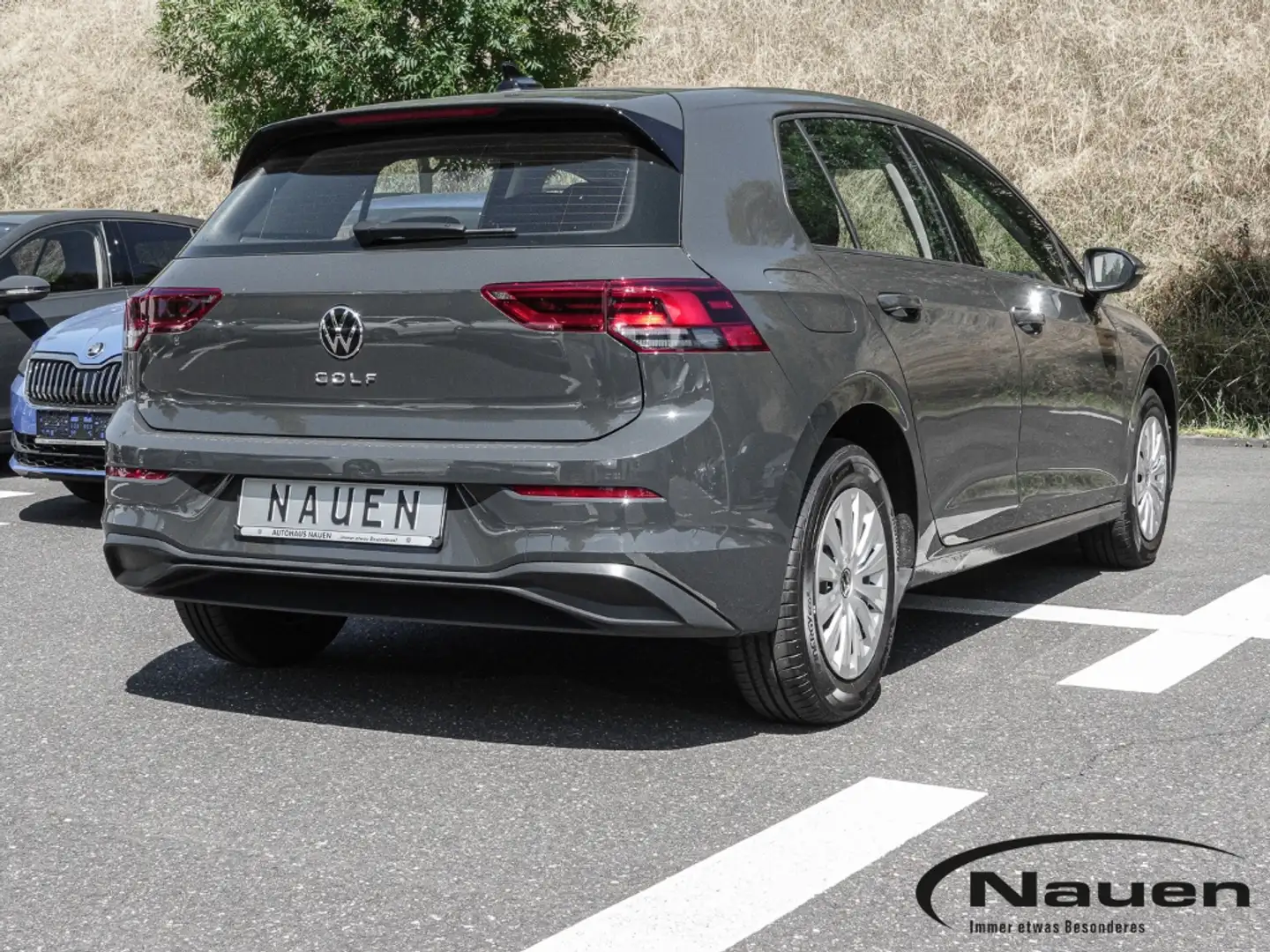 Volkswagen Golf VIII 1.0 TSI 5-Gang Navi Digitales Cockpit LED Grey - 2