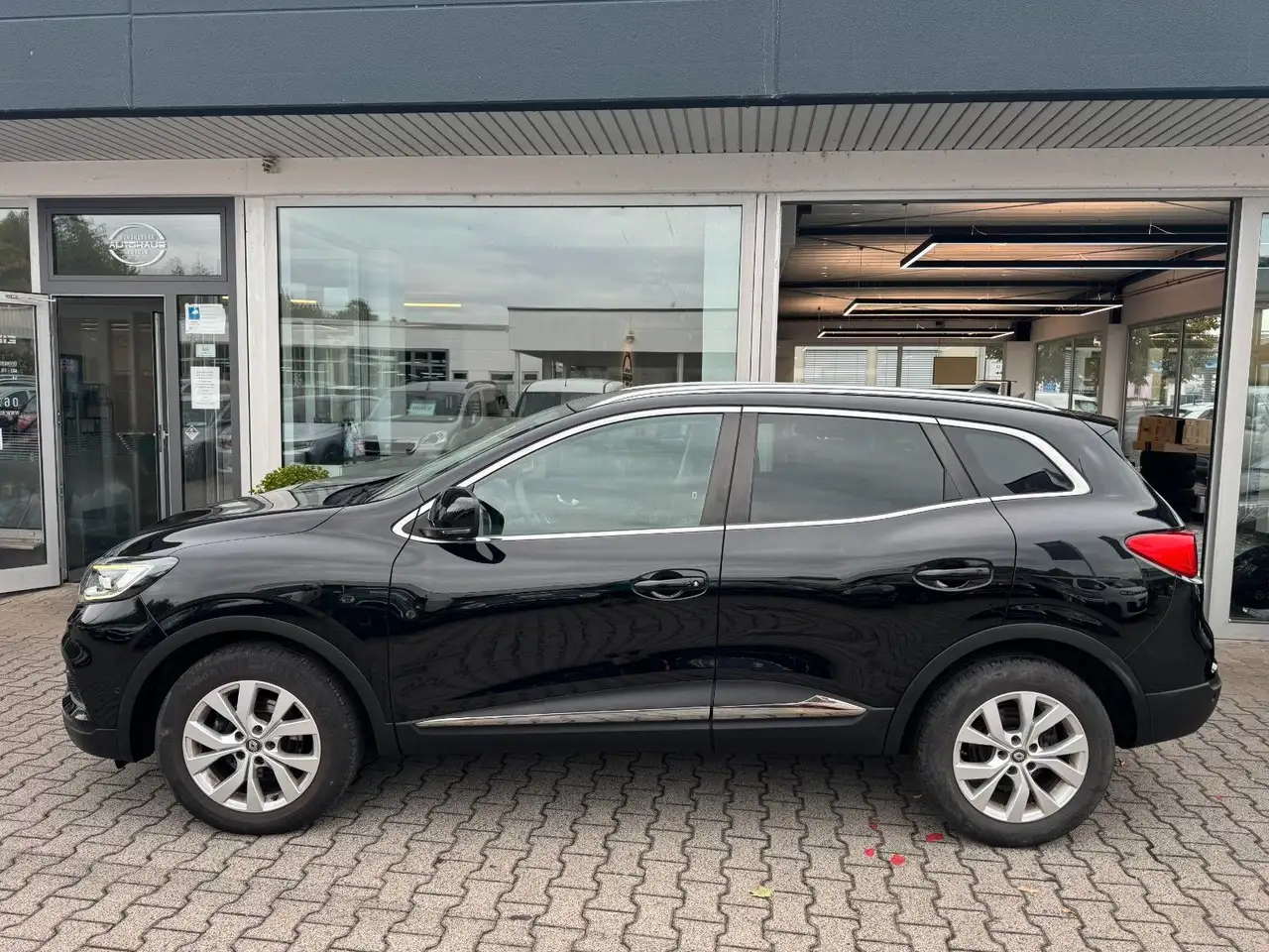 Renault Kadjar Business Edition *TÜV NEU*RÜCKFAHRKAMERA*, миниатюра 3