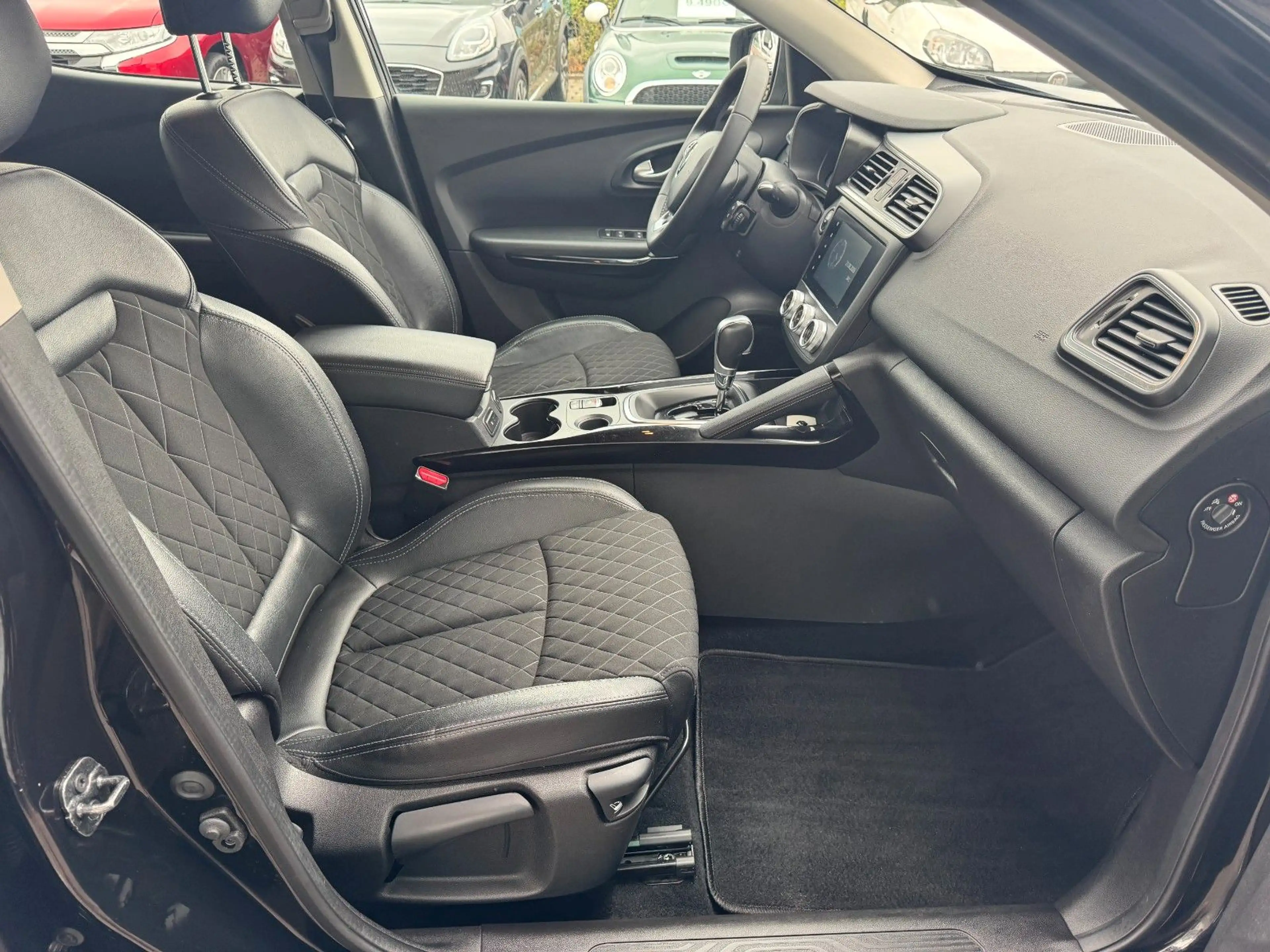 Renault Kadjar Business Edition *TÜV NEU*RÜCKFAHRKAMERA* — photo 11