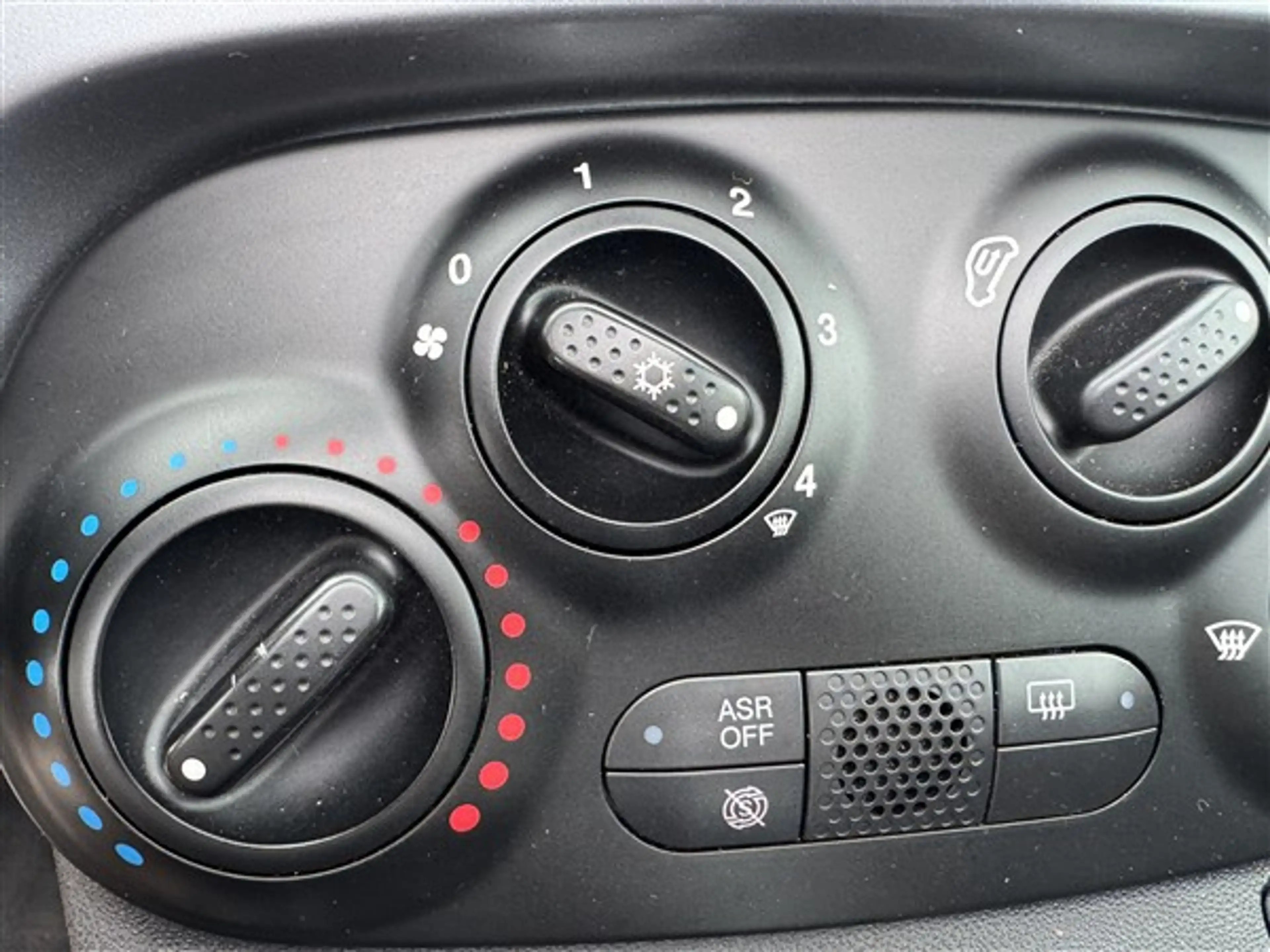 Fiat 500C 0.9 TwinAir Lounge AIRCO.LMV.PDC.ELEC KAP — photo 14