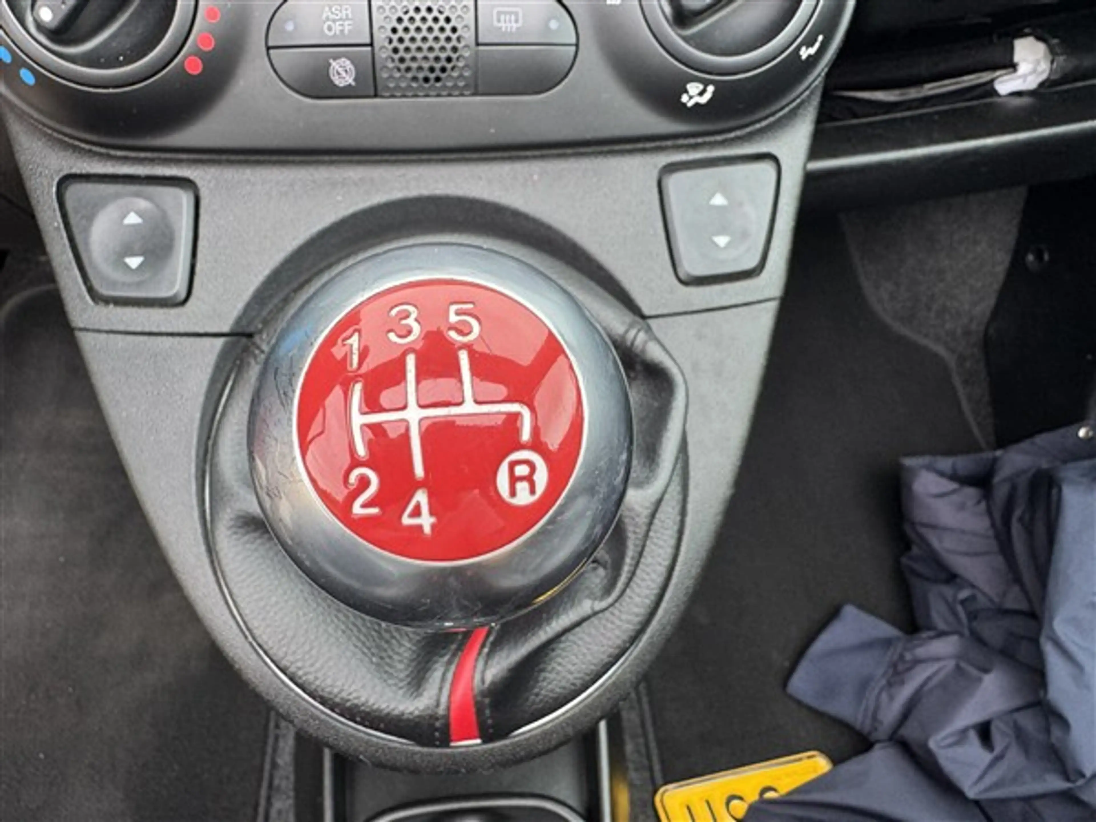 Fiat 500C 0.9 TwinAir Lounge AIRCO.LMV.PDC.ELEC KAP — photo 15