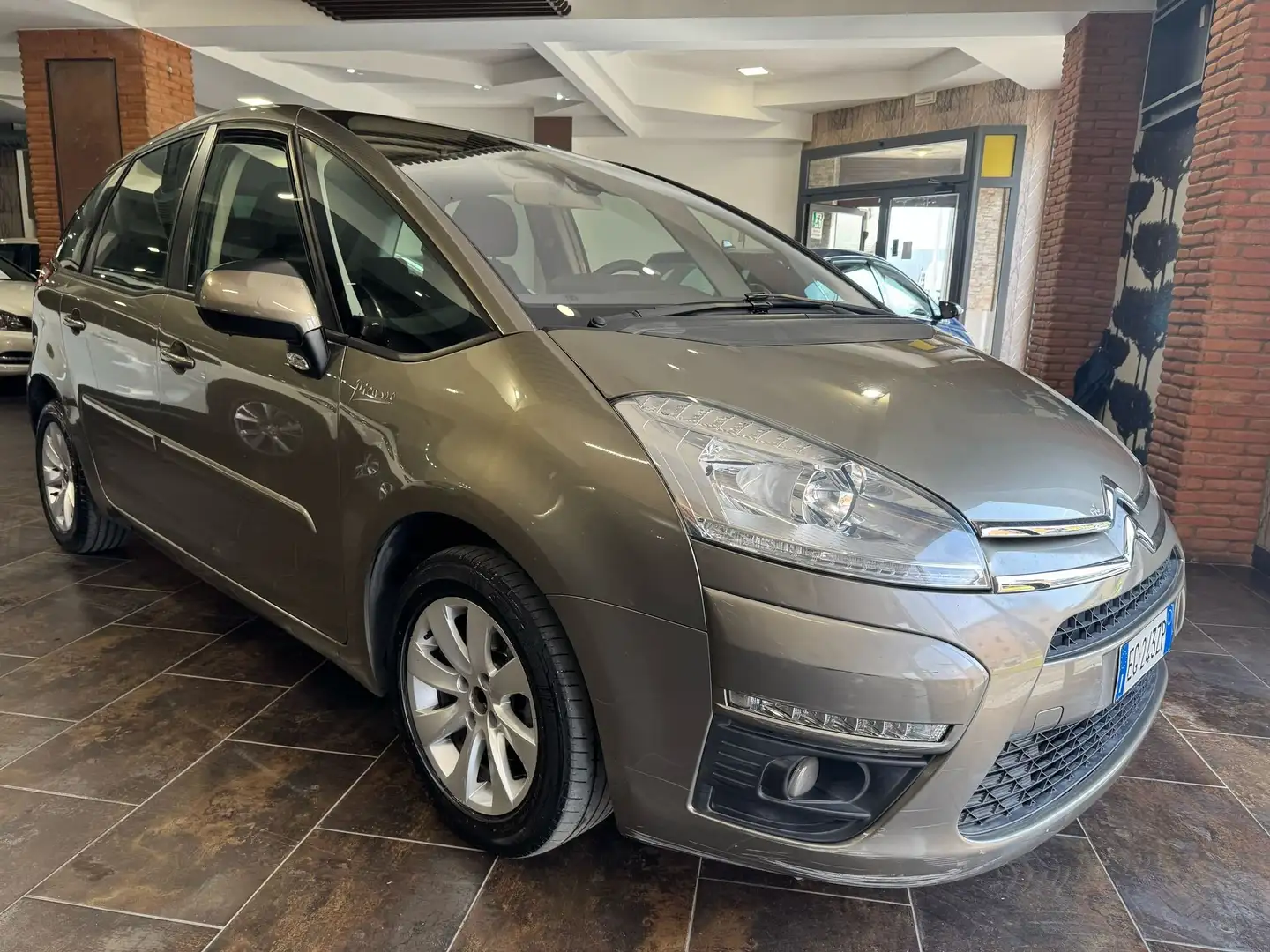 Citroen Grand C4 Picasso C4 Picasso 1.6 hdi Business 110cv Beige - 2