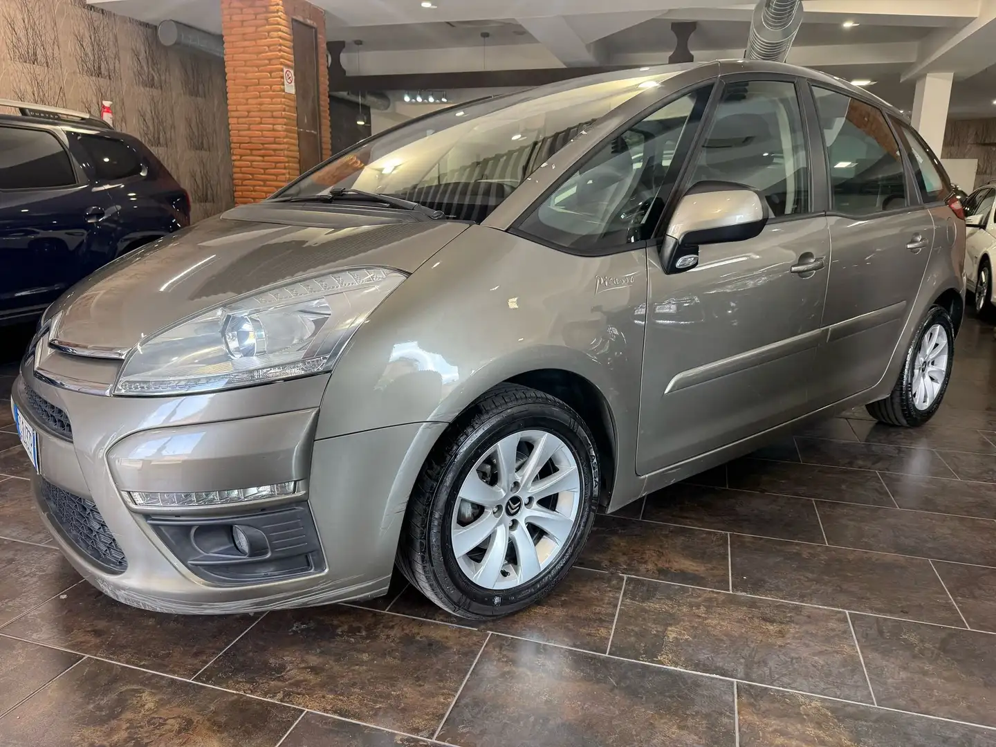 Citroen Grand C4 Picasso C4 Picasso 1.6 hdi Business 110cv Beige - 1