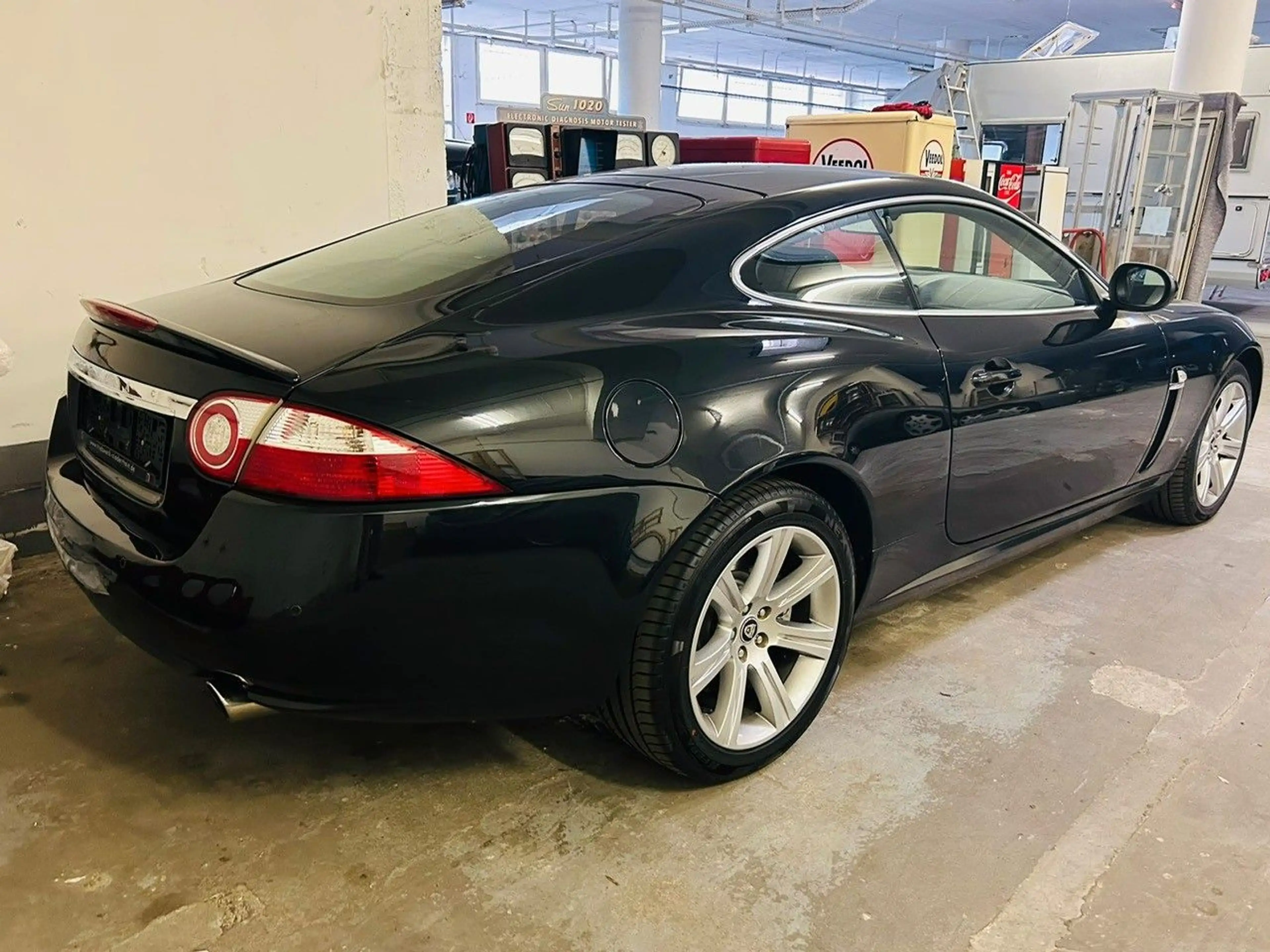 Jaguar XK V8 Coupé deutsch 2Hand 78tkm Scheckheft — photo 7