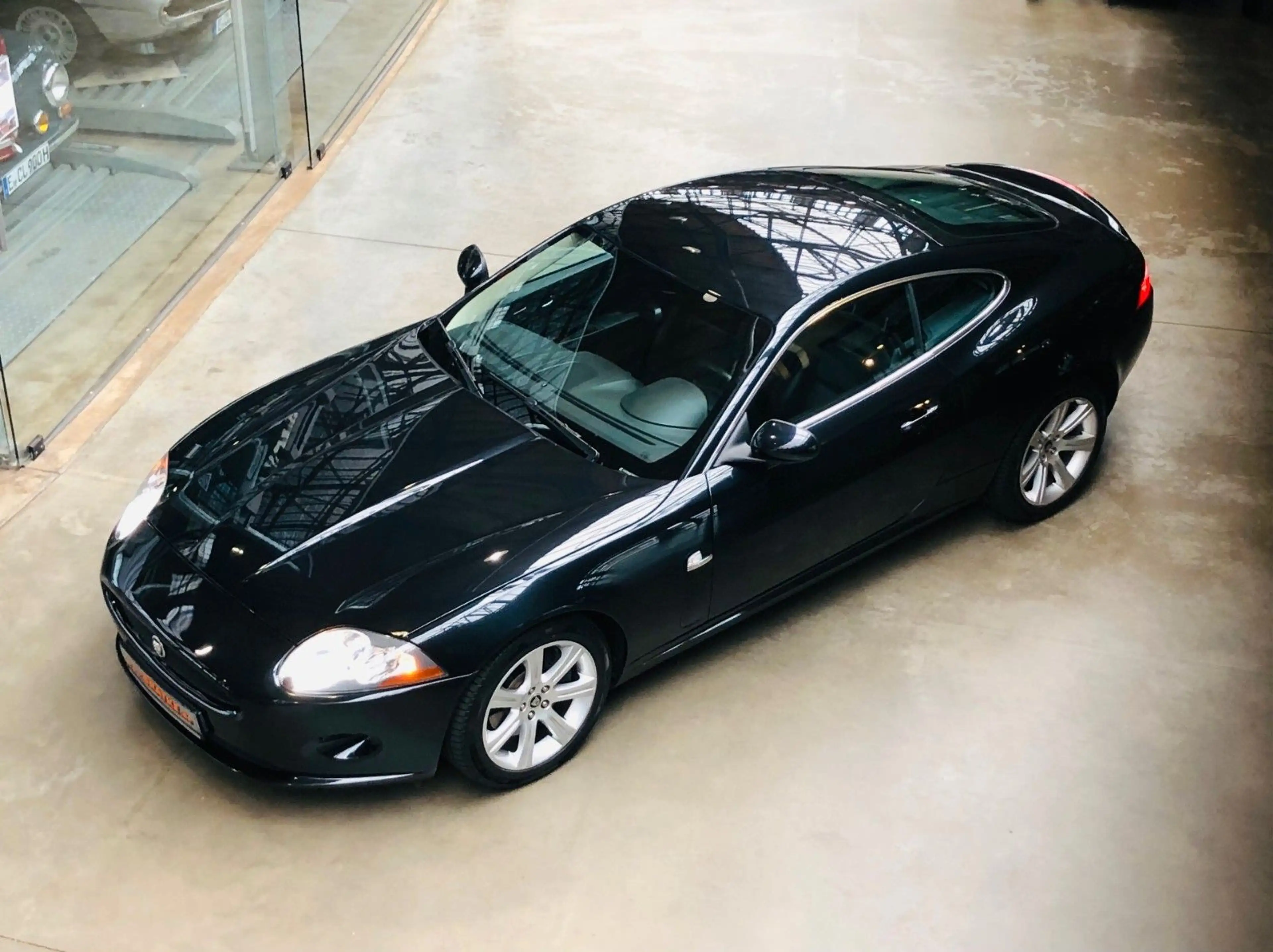 Jaguar XK V8 Coupé deutsch 2Hand 78tkm Scheckheft