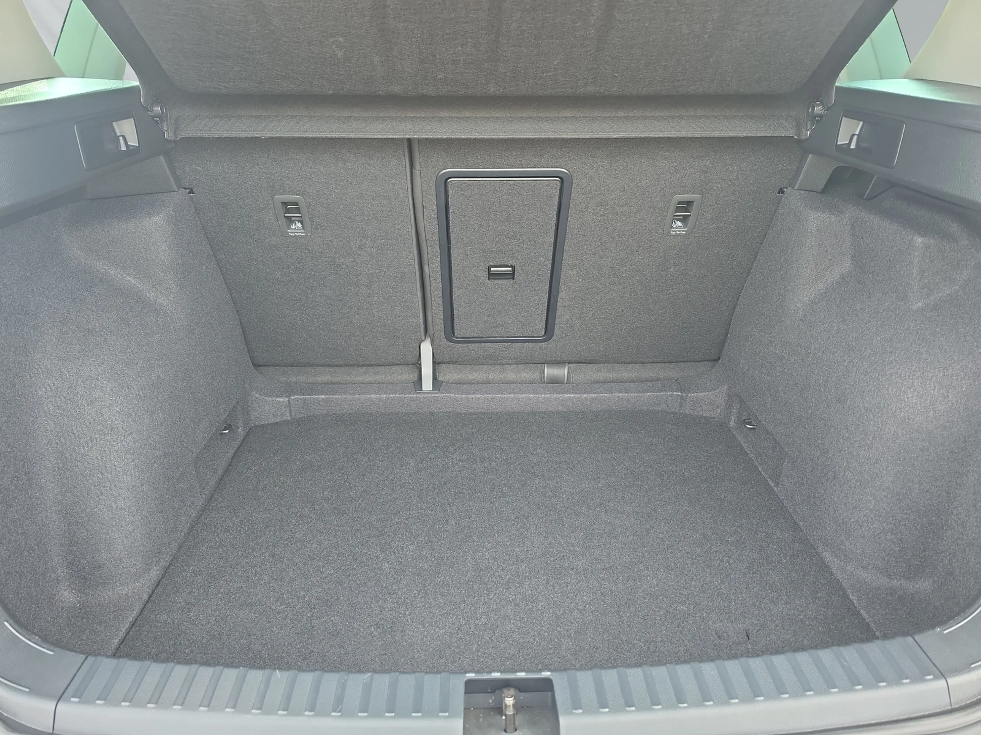 SEAT Ateca 1.5 TSI DSG Xperience NAVI+RÜCK.KAM+KEYLESS — photo 6