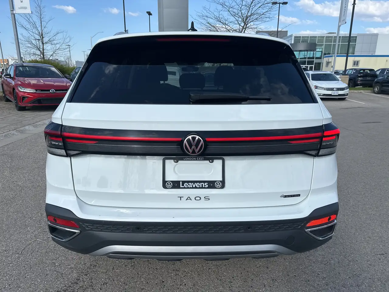 Volkswagen Taos снимка Volkswagen Taos
