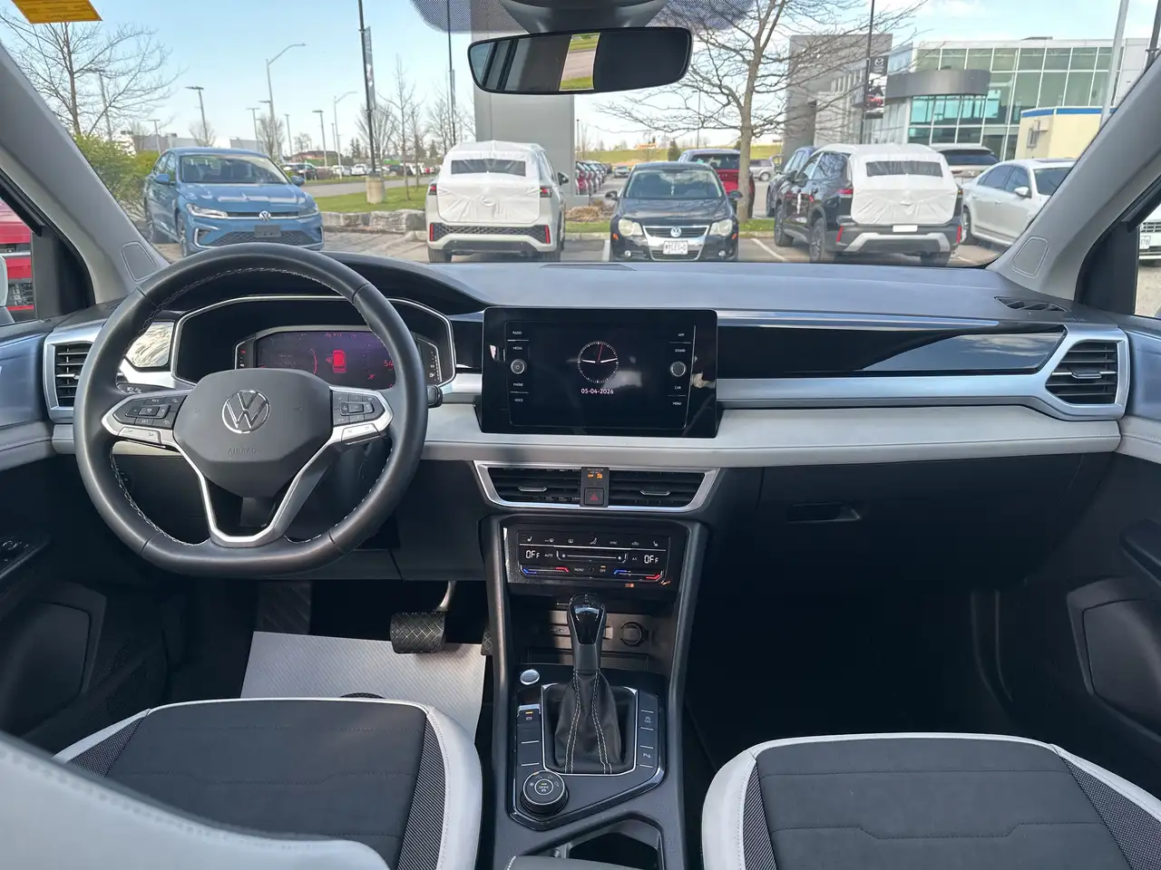 Volkswagen Taos снимка Volkswagen Taos