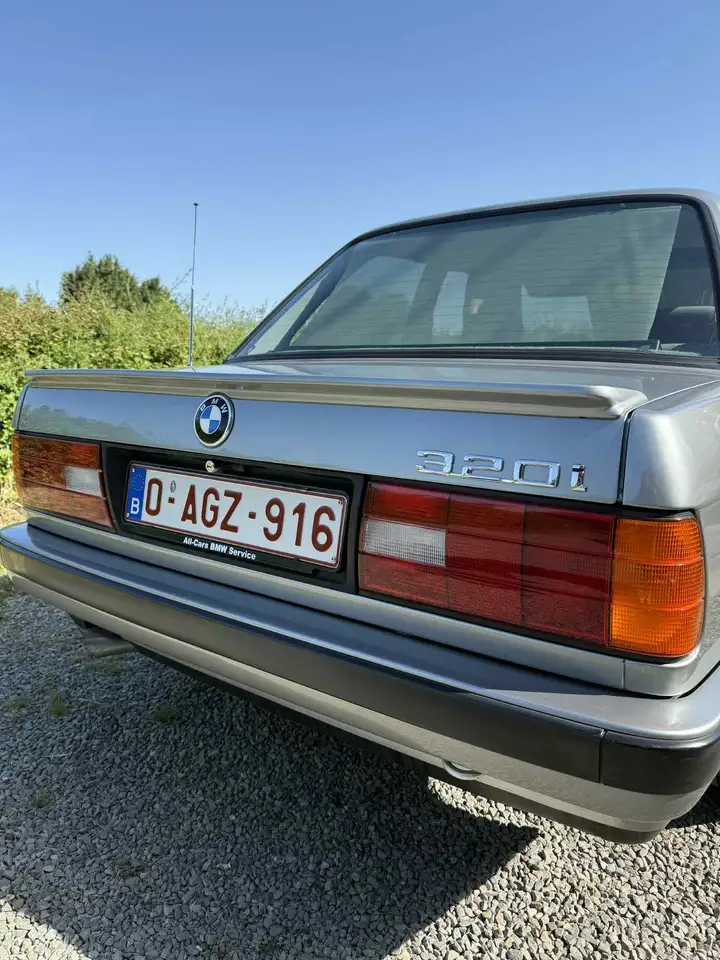 BMW 320 e30, foto 7