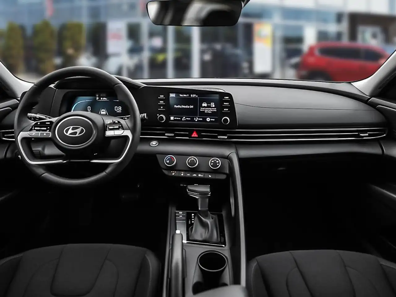 Hyundai ELANTRA снимка Hyundai ELANTRA