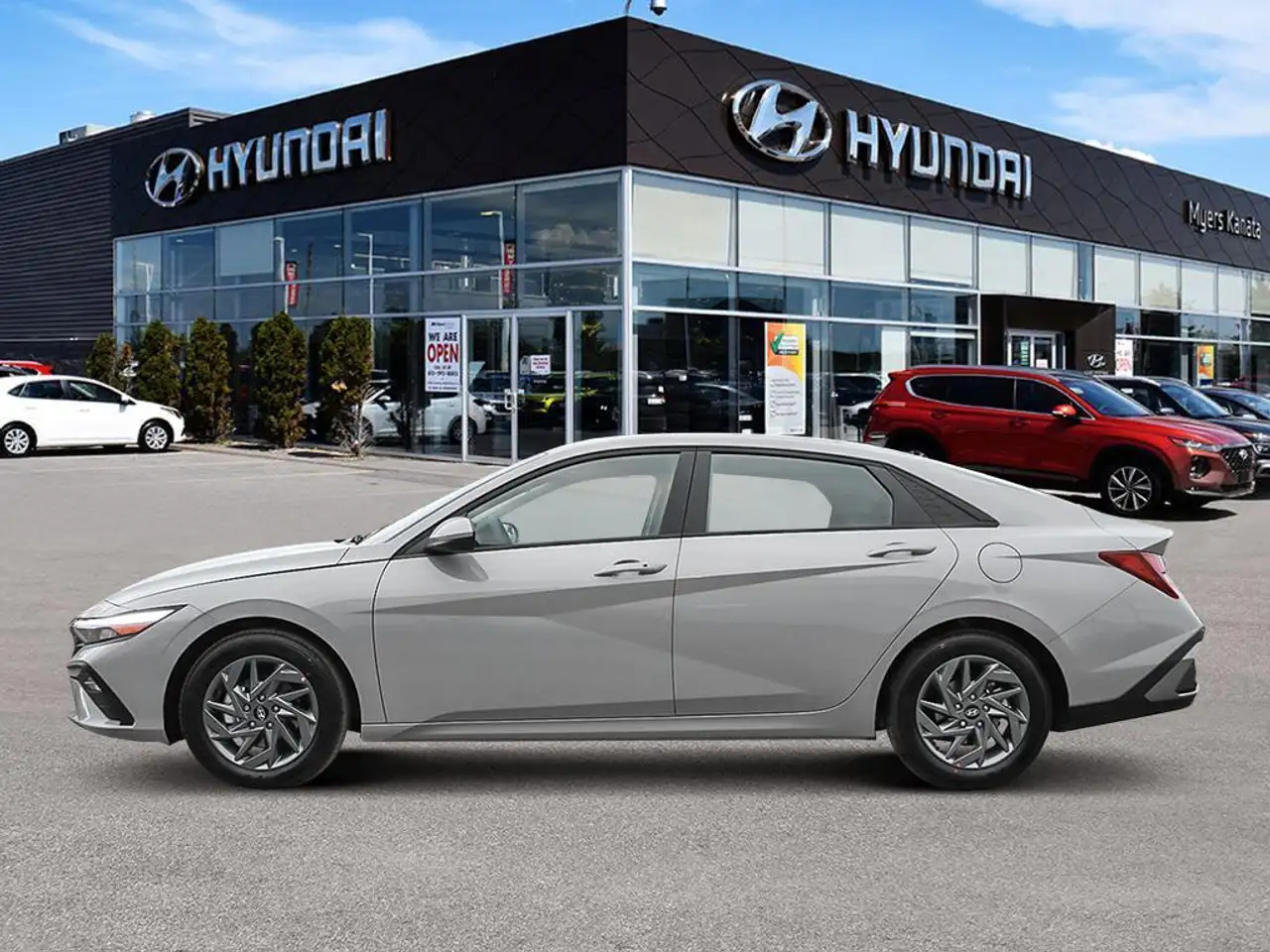 Hyundai ELANTRA снимка Hyundai ELANTRA