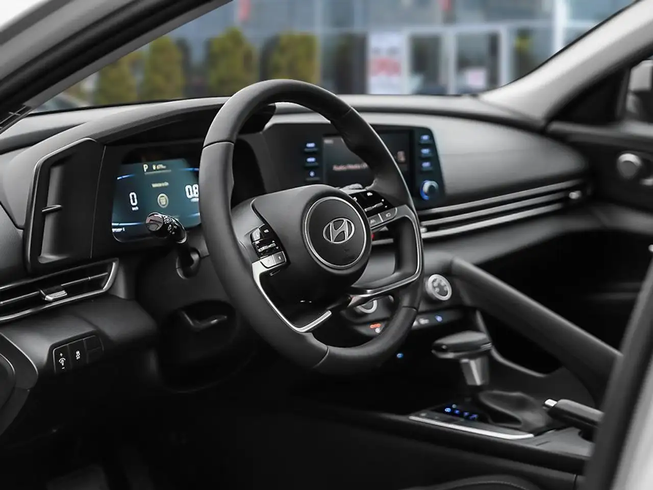 Hyundai ELANTRA снимка Hyundai ELANTRA