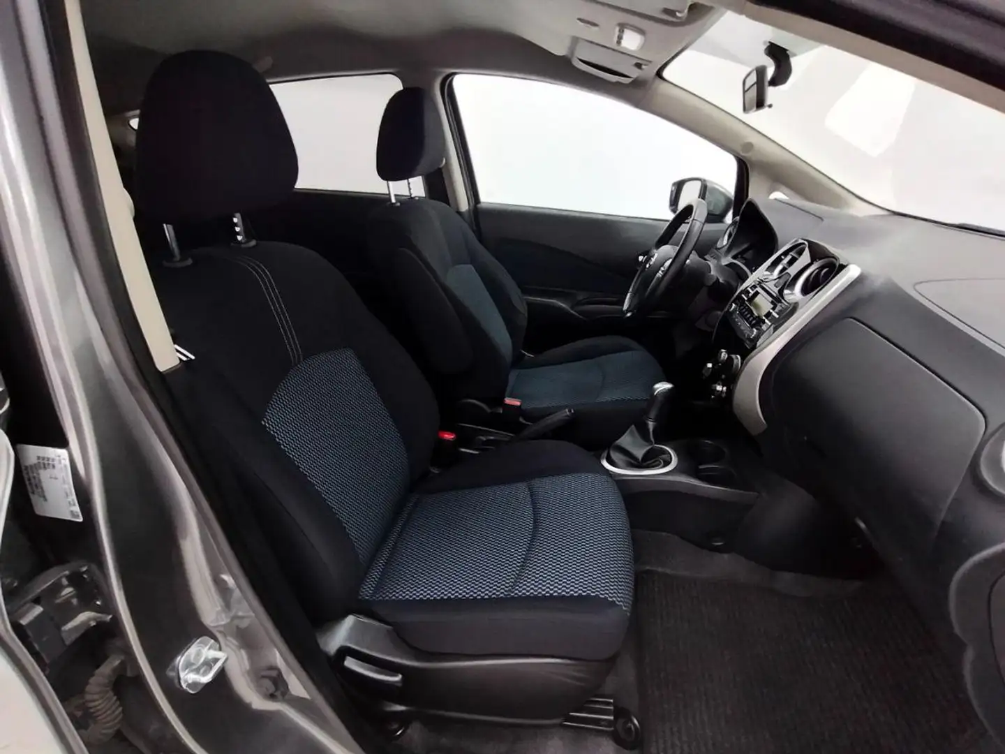 Nissan Note 1.2 12V Comfort Grijs - 2