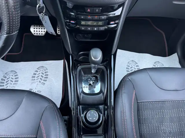 Peugeot 2008 view 14