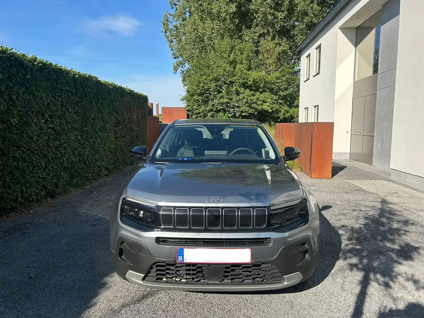 Jeep Avenger Avenger 1.2 GSE T3 Turbo-Benzin GDI Altitude Gris - 2