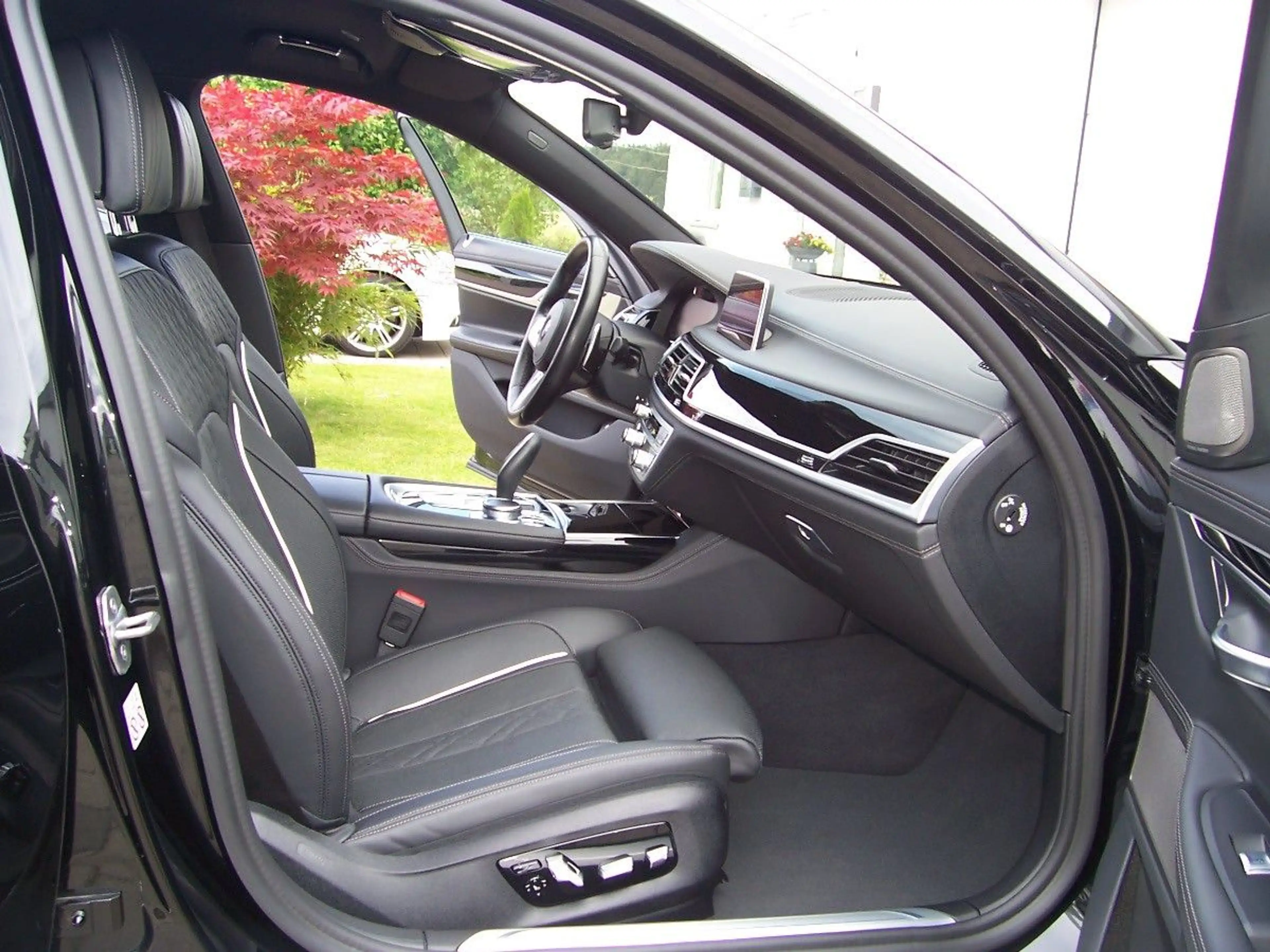BMW 750 d xDrive M Sportpaket Soft/F-Parken/H&K/Laser — photo 7