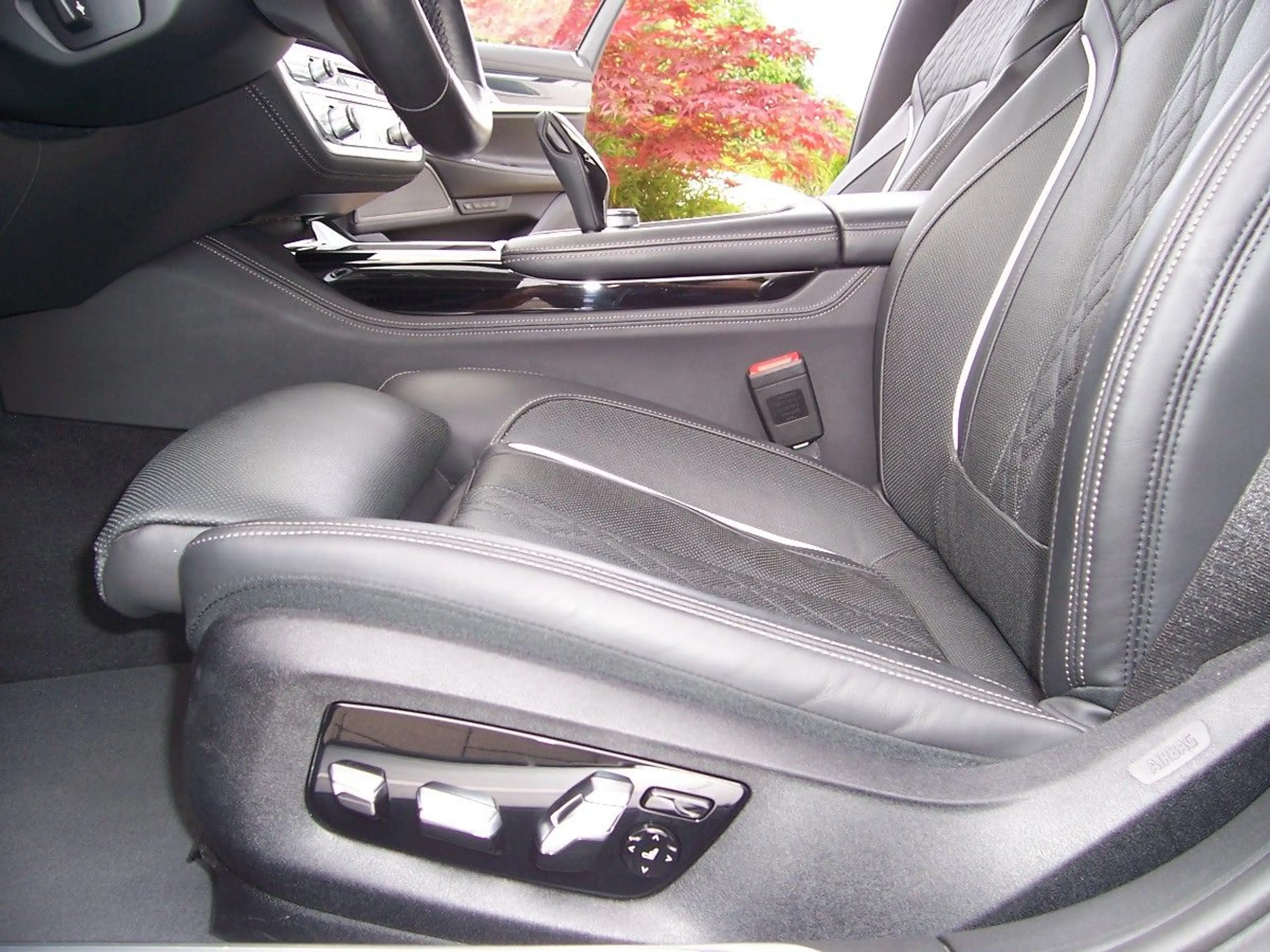 BMW 750 d xDrive M Sportpaket Soft/F-Parken/H&K/Laser — photo 15