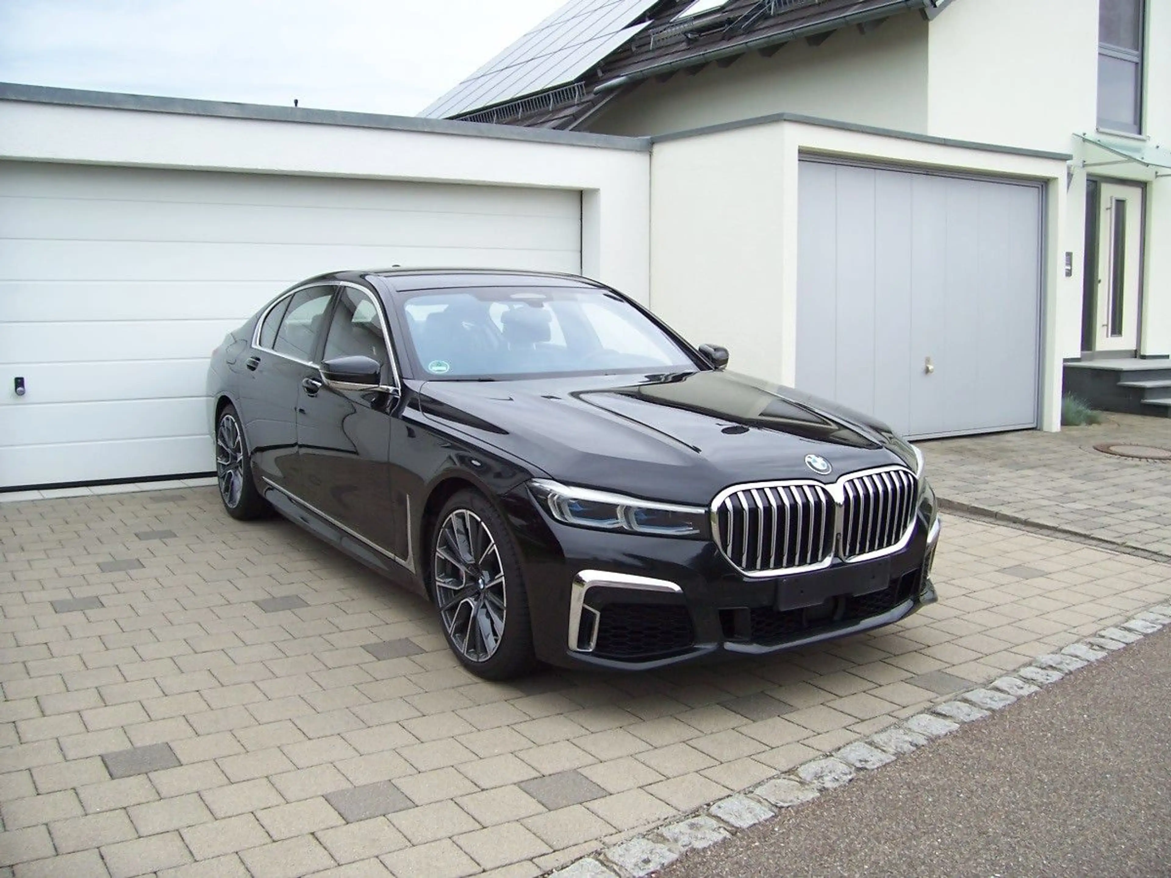 BMW 750 d xDrive M Sportpaket Soft/F-Parken/H&K/Laser — photo 5