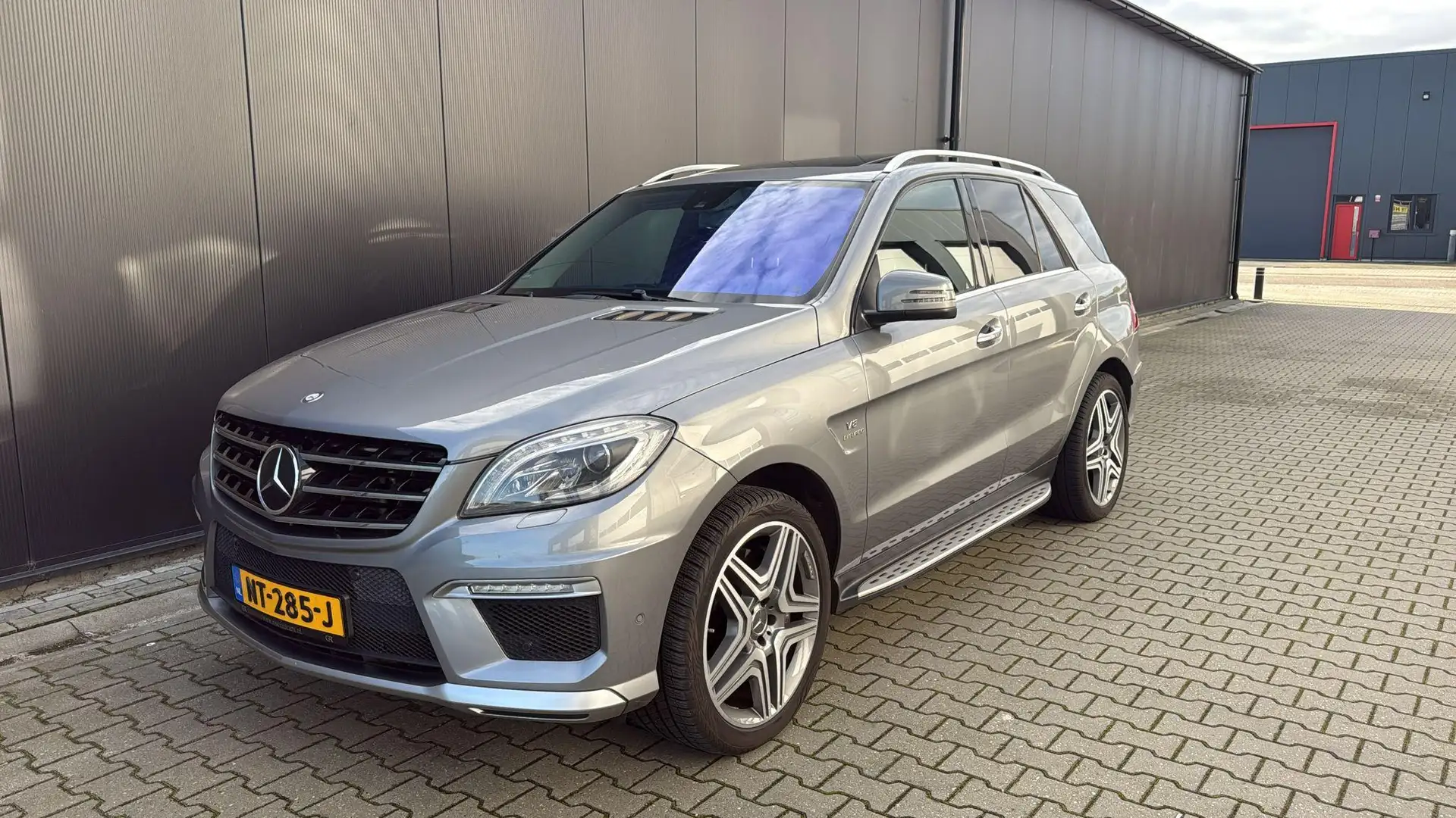 Mercedes-Benz ML 63 AMG M-klasse concoursstaat Szürke - 1