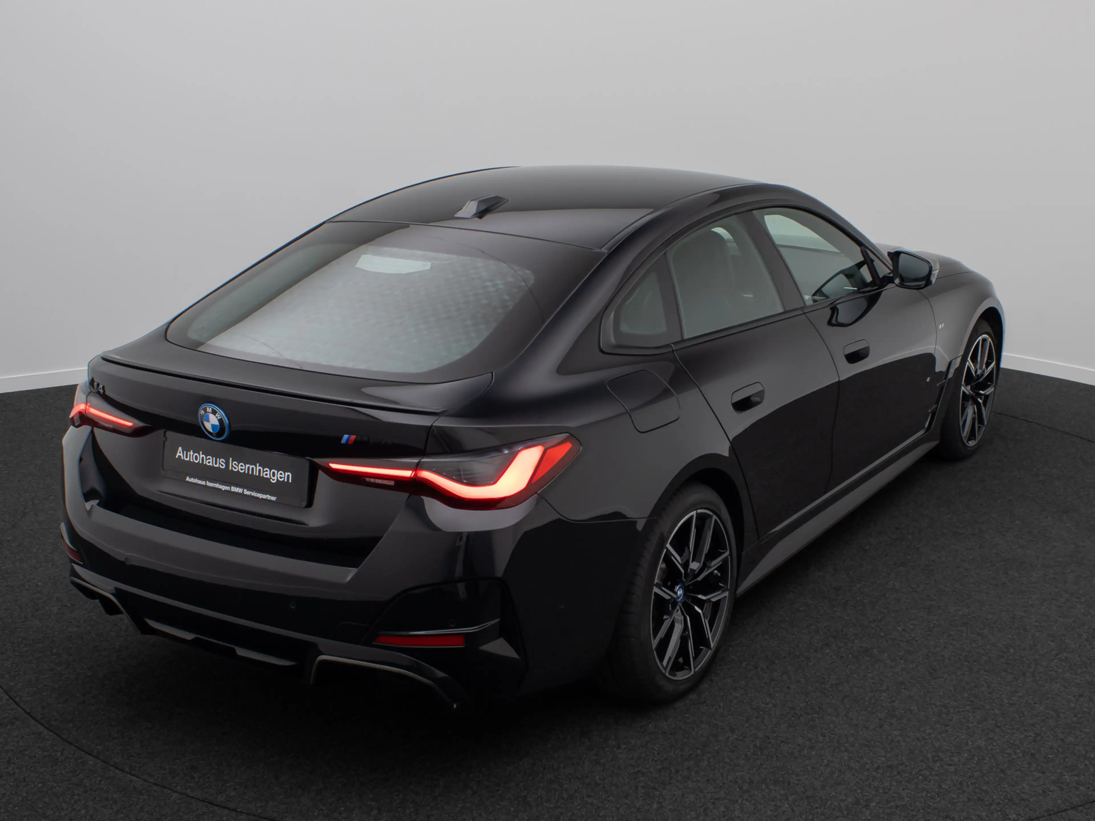 BMW i4 HUD HiFi Kamera DAB M Sportbremse 19Zoll — photo 7