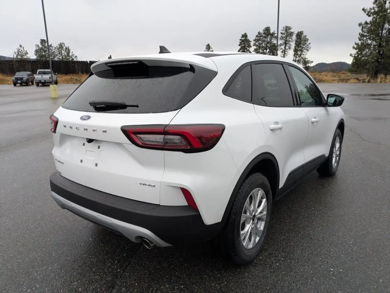 Ford Escape снимка Ford Escape
