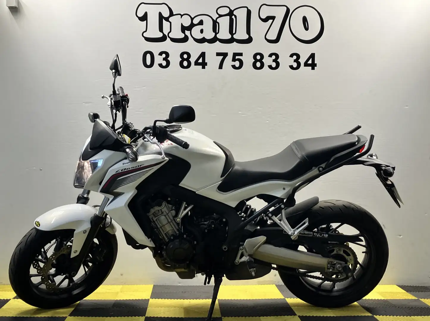 Honda CB 650 Blanc - 2