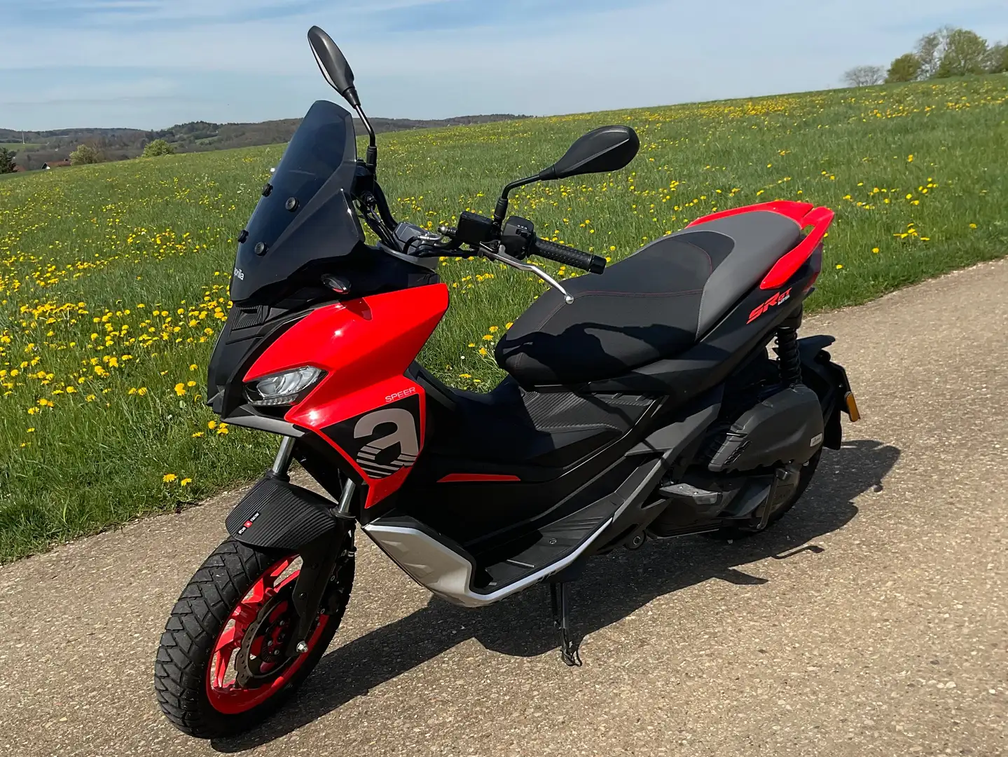 Aprilia SR GT 125 Sport / ABS Rouge - 1