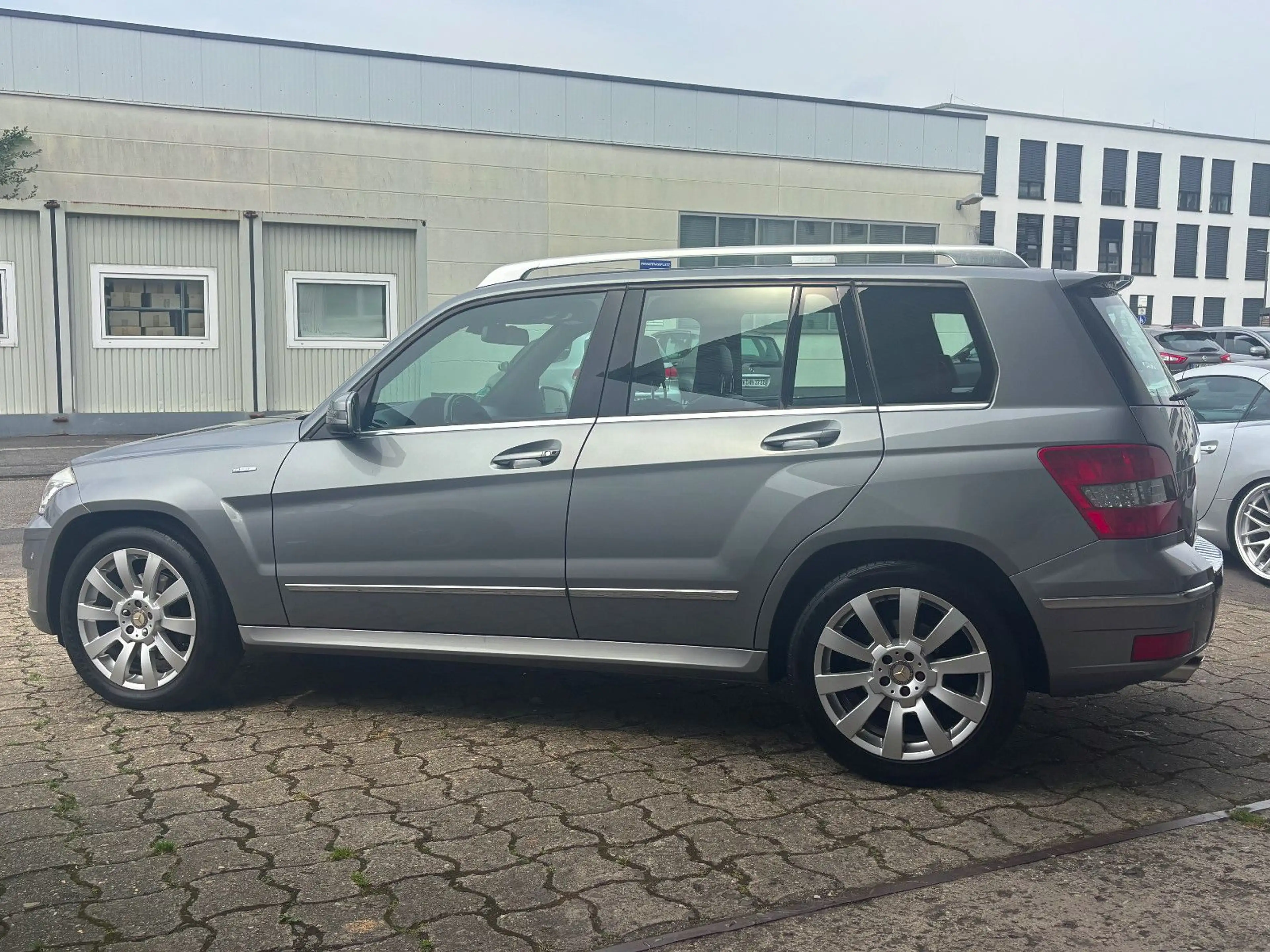 Mercedes-Benz GLK 250 CDI 4.Matic*Sportpaket*Xenon*PDC*LED* — photo 12