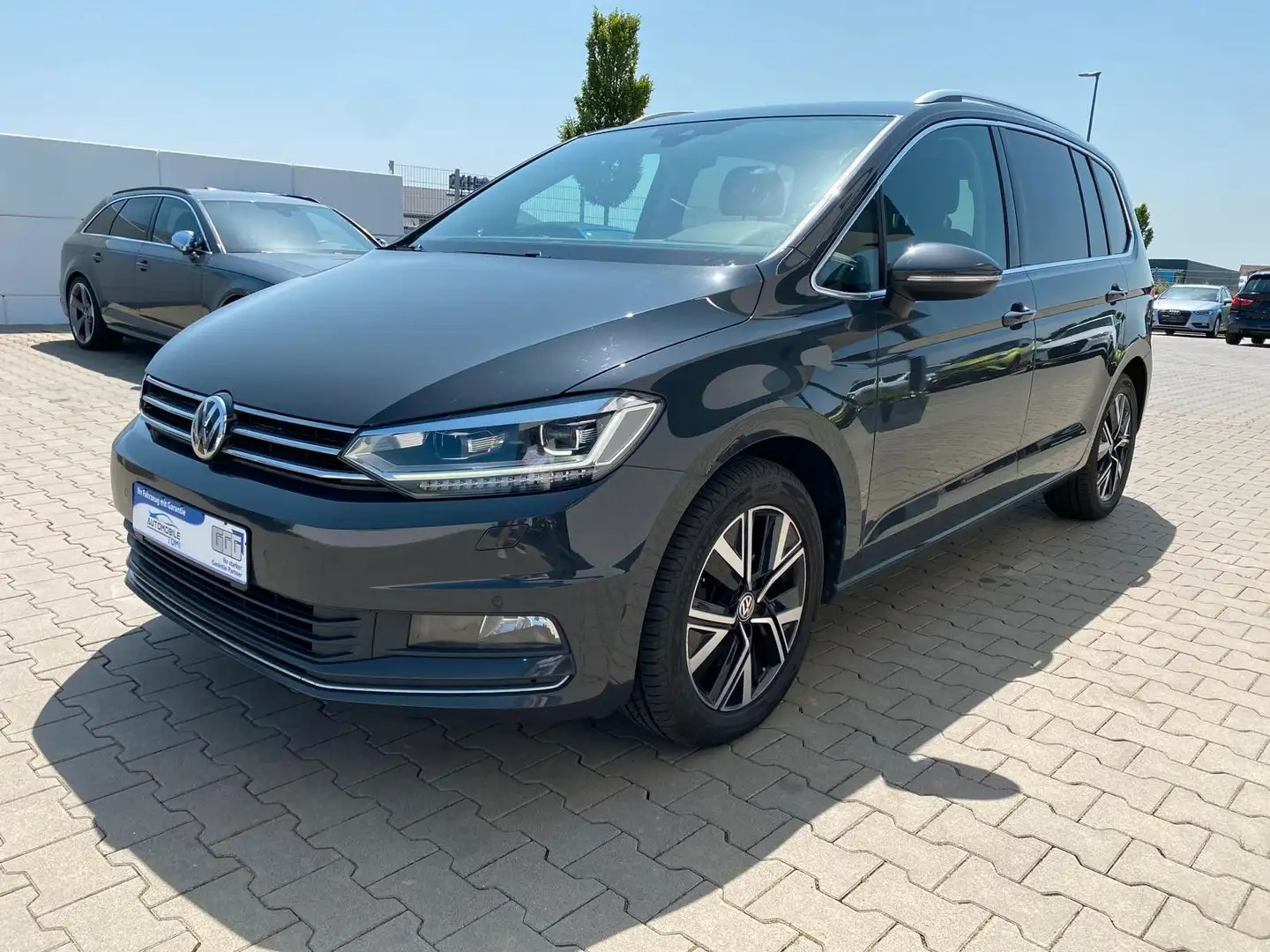 Volkswagen Touran Highline |NAVI/LED|ACC|TÜV NEU Grau - 1
