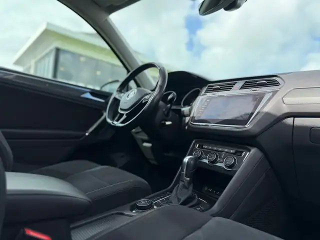Volkswagen Tiguan view 7