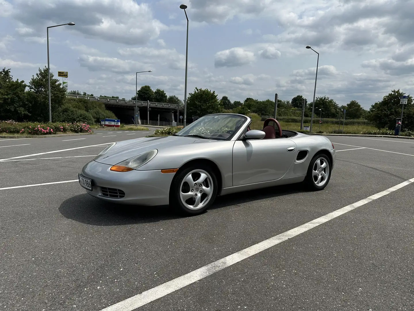 Porsche Boxster - 1