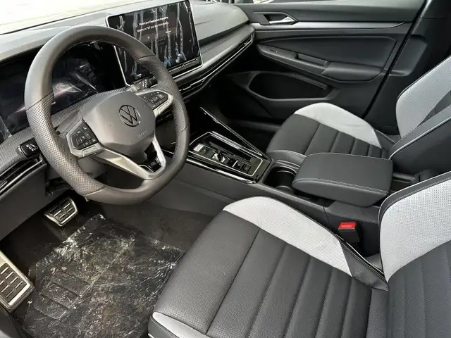 Volkswagen Golf view 8