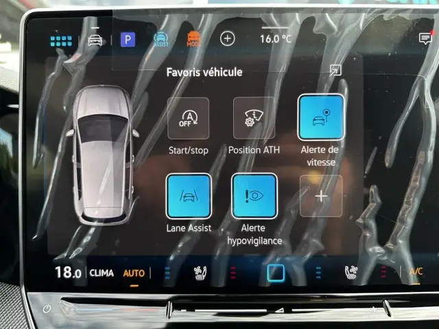 Volkswagen Golf view 12