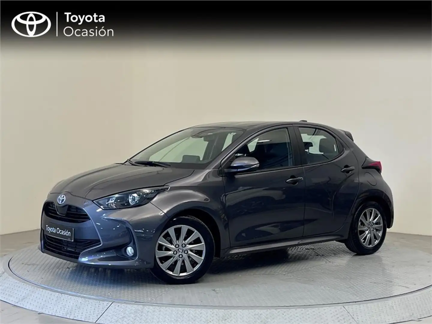 Toyota Yaris 5 Puertas Active Tech 120H Automático (e-CVT) - 1