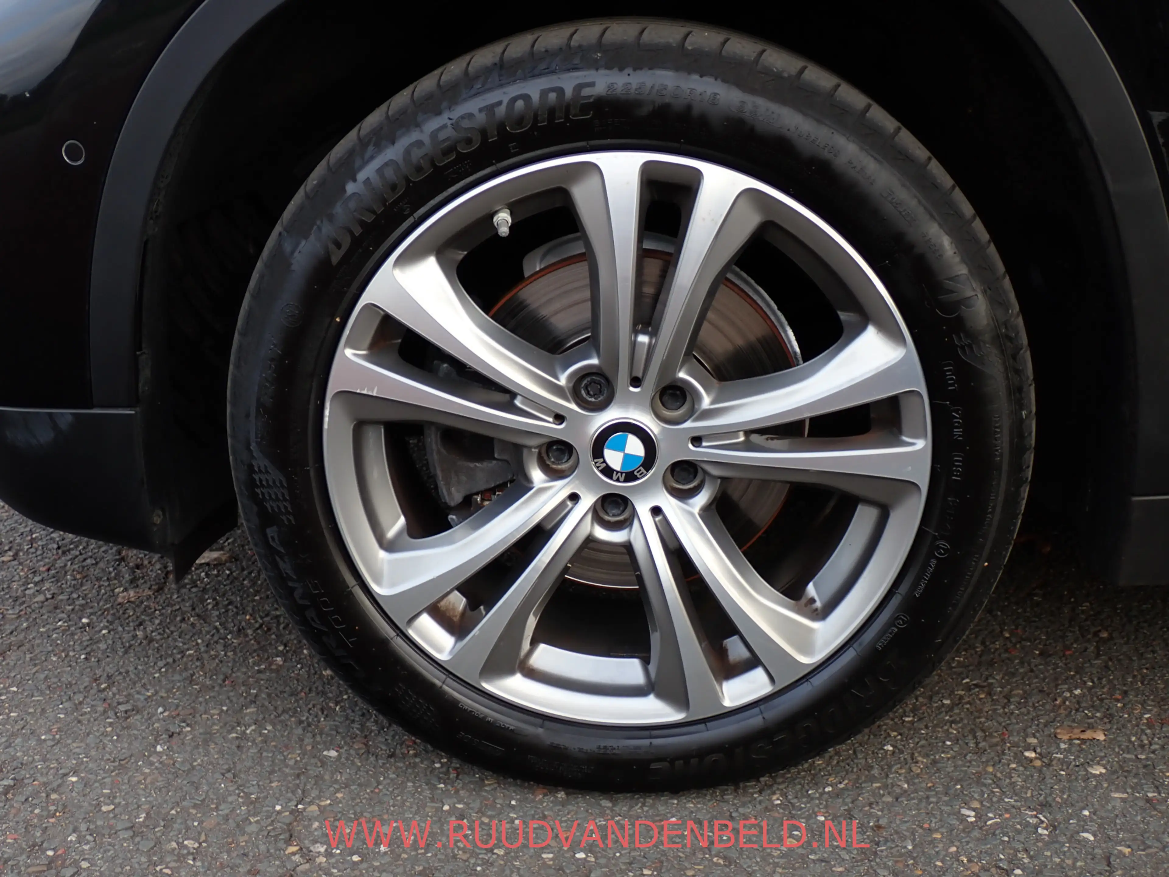 BMW X1 1.8i SPORTLINE CARPLAY / HEADUP / 18'' / SPORTSTOE — photo 31