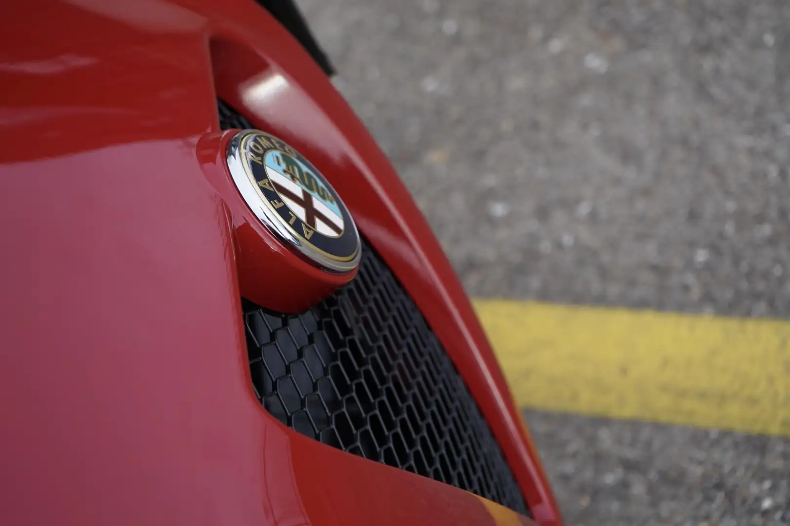 Alfa Romeo 4C 1750TBI TCT Rot - 2