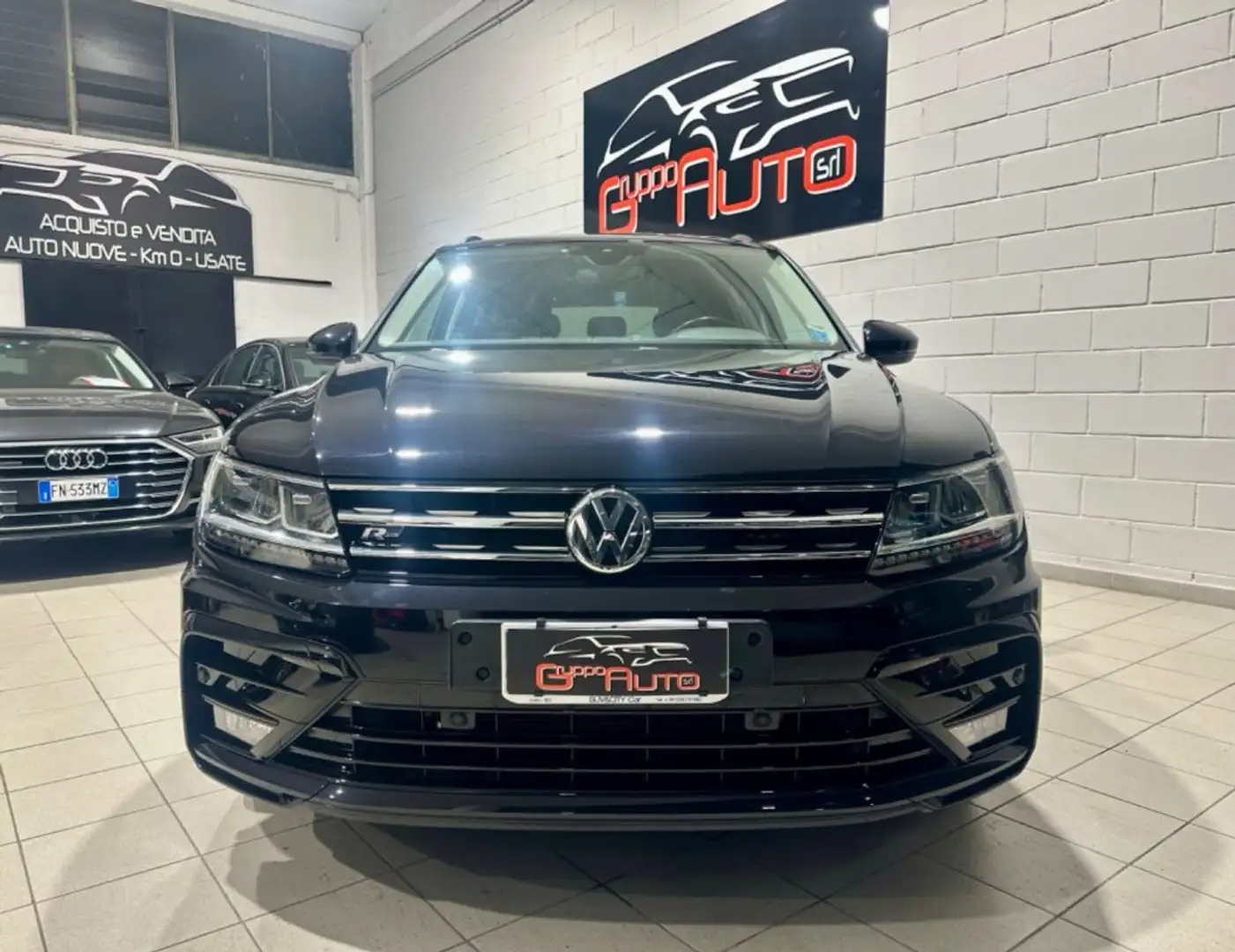 Volkswagen Tiguan 2.0 TDI DSG 4MOTION Sport BMT *R-LINE EXTERIOR* Noir - 2
