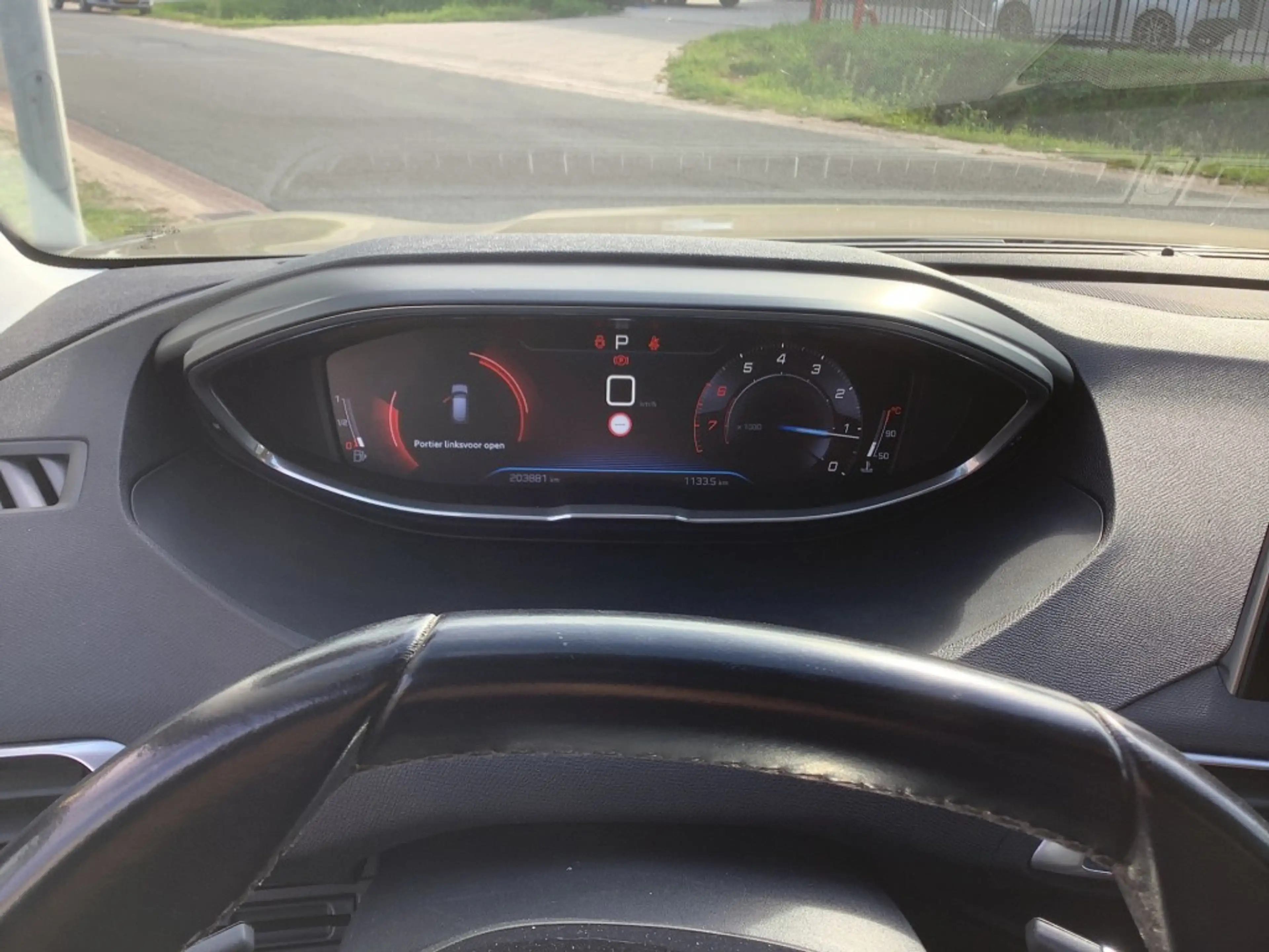 Peugeot 3008 1.2 PURETECH ALLURE Automaat — photo 12