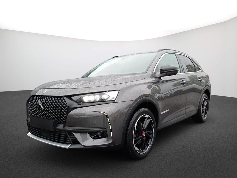 DS Automobiles DS 7 Crossback Performance Line +