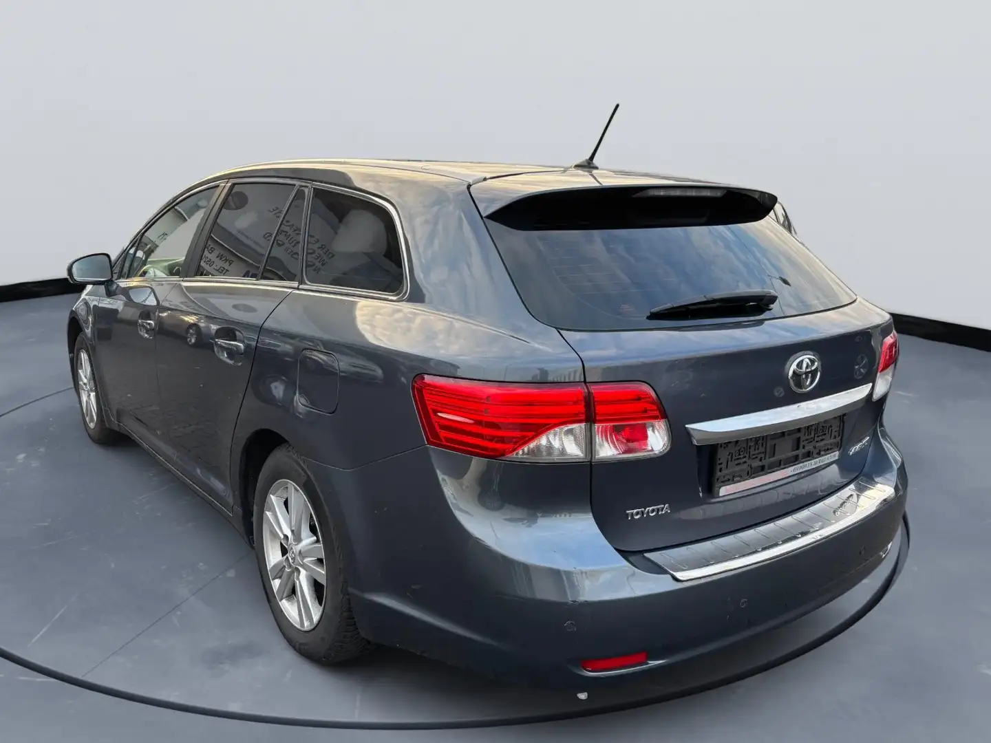 Toyota Avensis Life/Automatik/Kamera/SHZ/Scheckheft Grau - 2