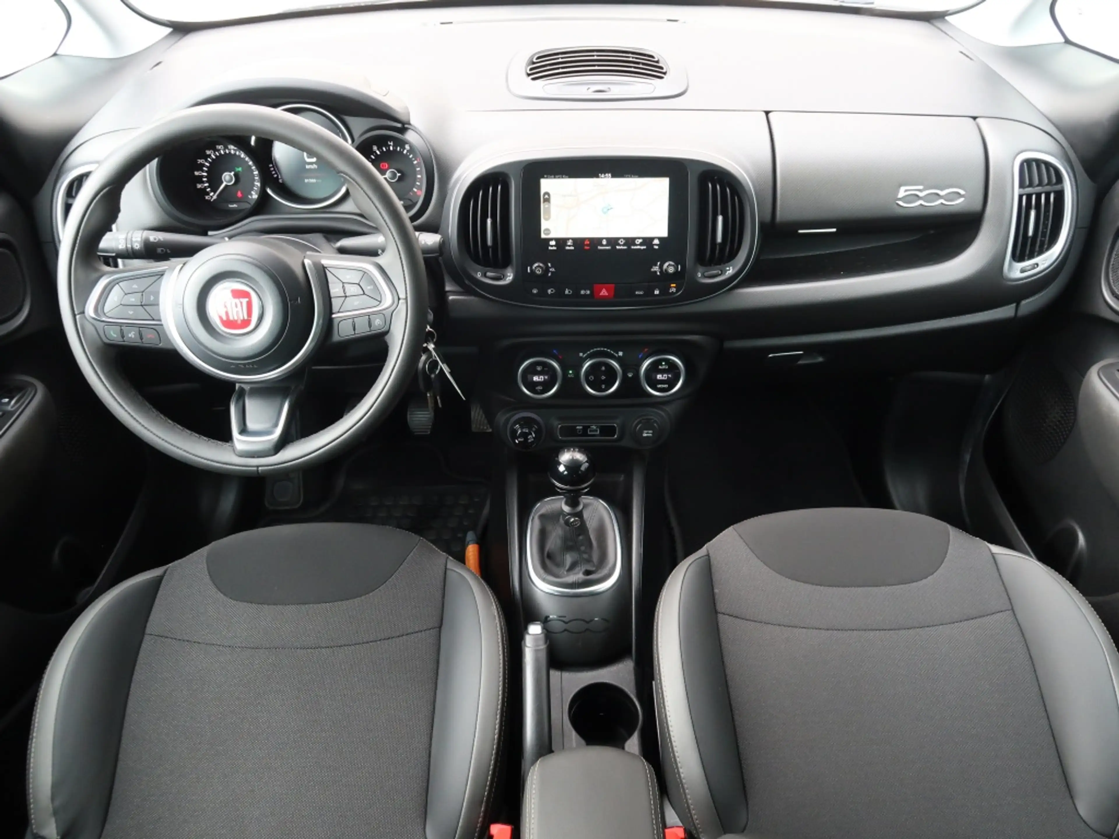 Fiat 500L 0.9 TwinAir Cross | Trekhaak | Navigatie | Camera — photo 9