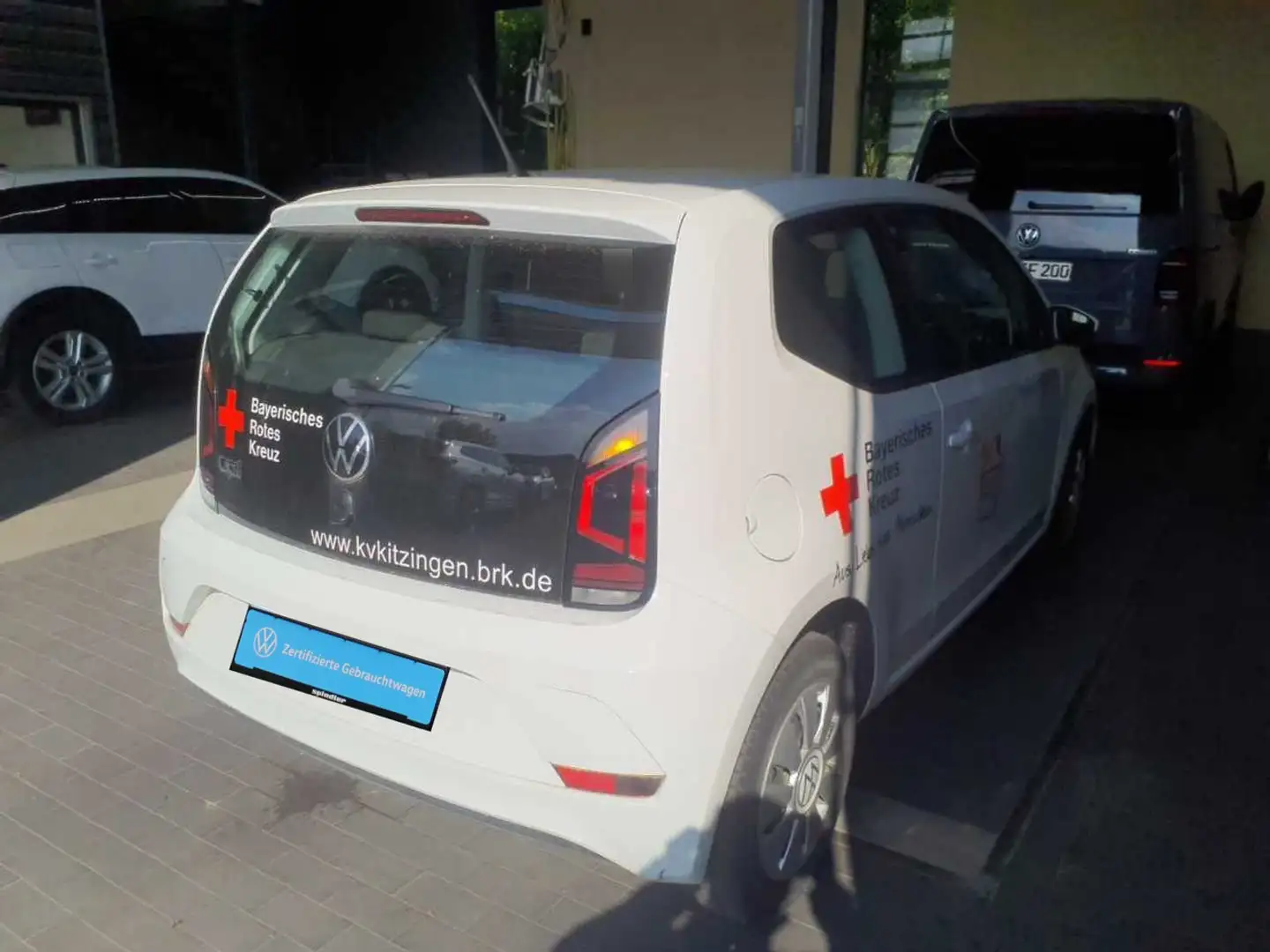 Volkswagen up! move 1.0 TSI / SHZ, DAB+, Klima, WeConnectGo Weiß - 2