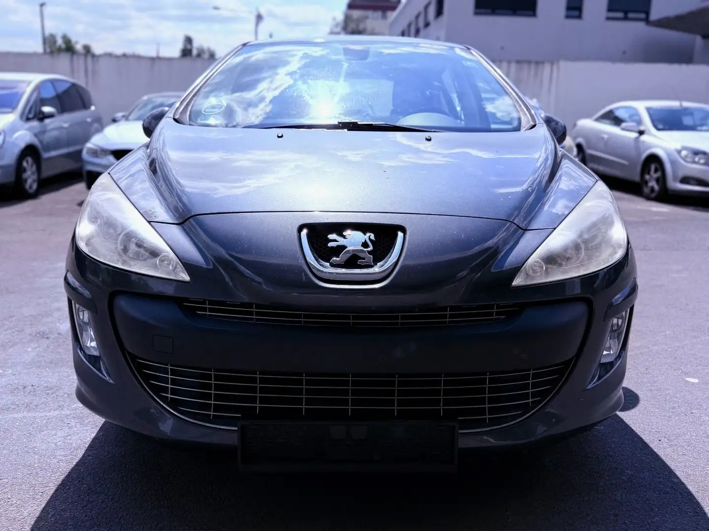 Peugeot 308 Premium*Klimaautomatik*Tempomat* Gris - 2