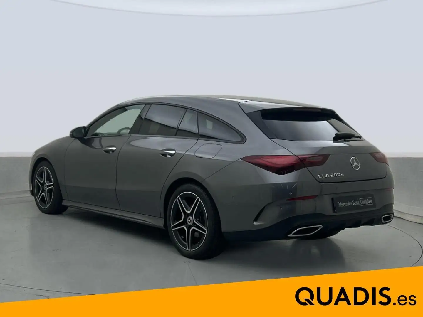 Mercedes-Benz CLA 200 Shooting Brake 200d 8G-DCT Gris - 2