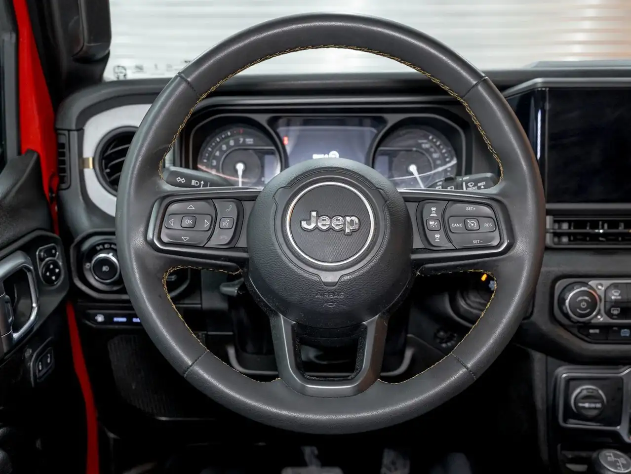 Jeep Wrangler снимка Jeep Wrangler